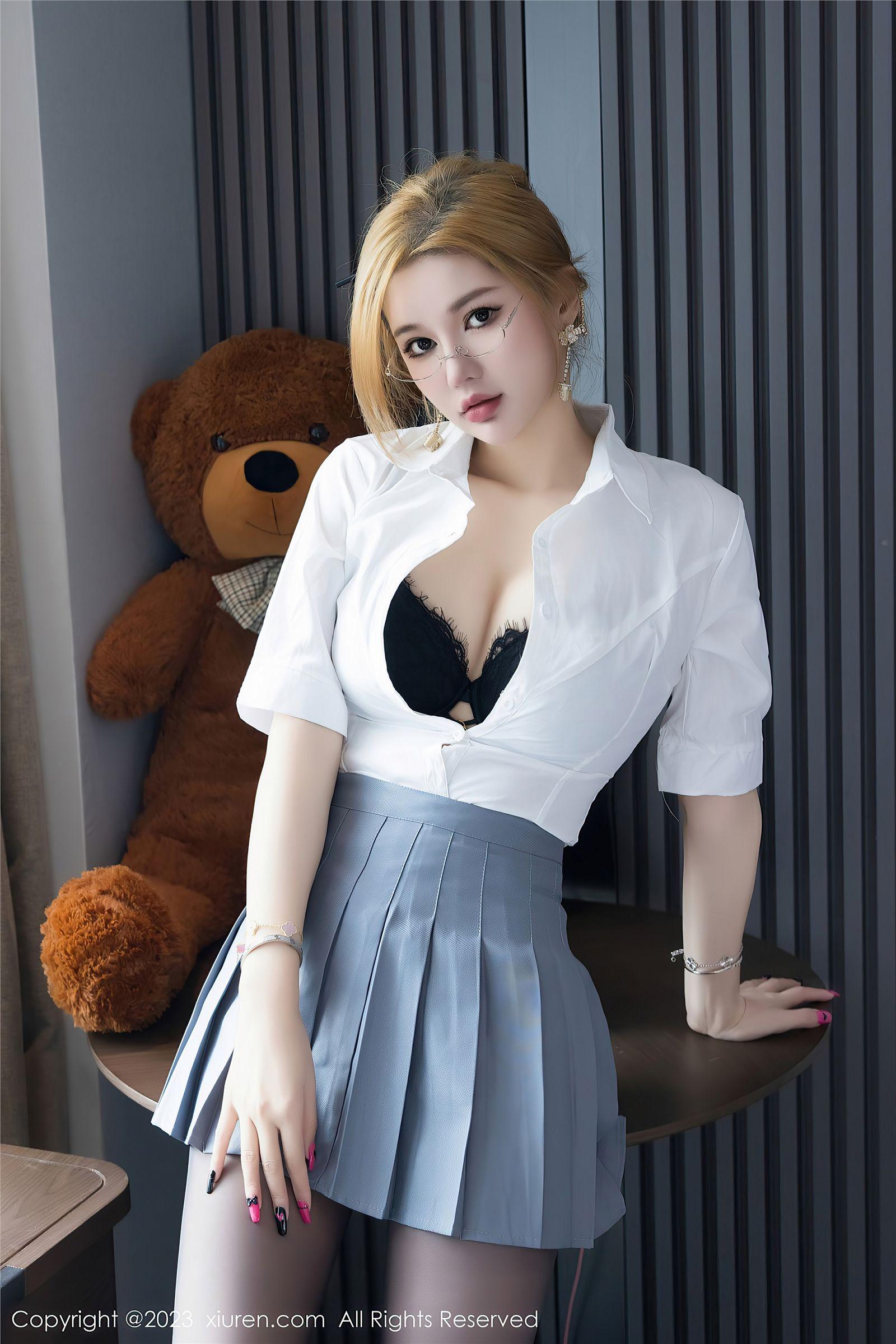 [XIUREN秀人网] 2023.06.01 NO.6836 杨可可coco_p001
