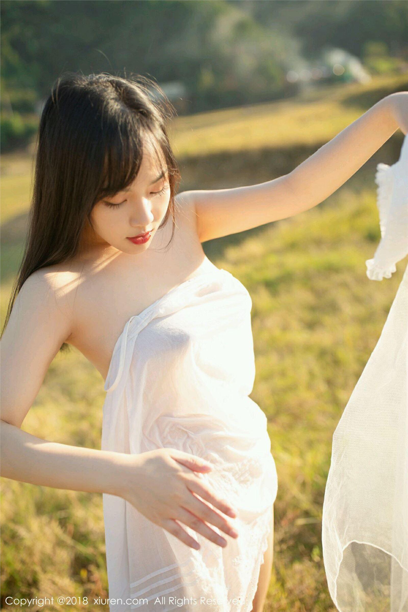 [秀人XIUREN] 2018.11.23 No.1238 徐微微mia_p023