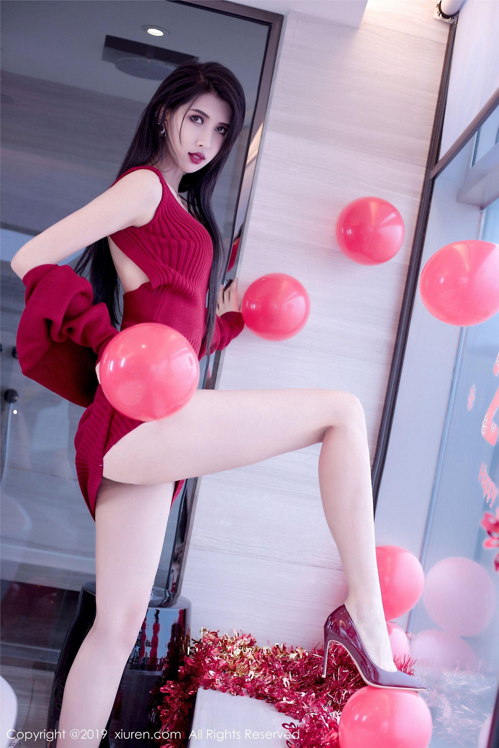 [XIUREN秀人网] 2019.12.23 NO.1871 黑色蝴蝶结轻纱圣诞装 葛征Model_p024