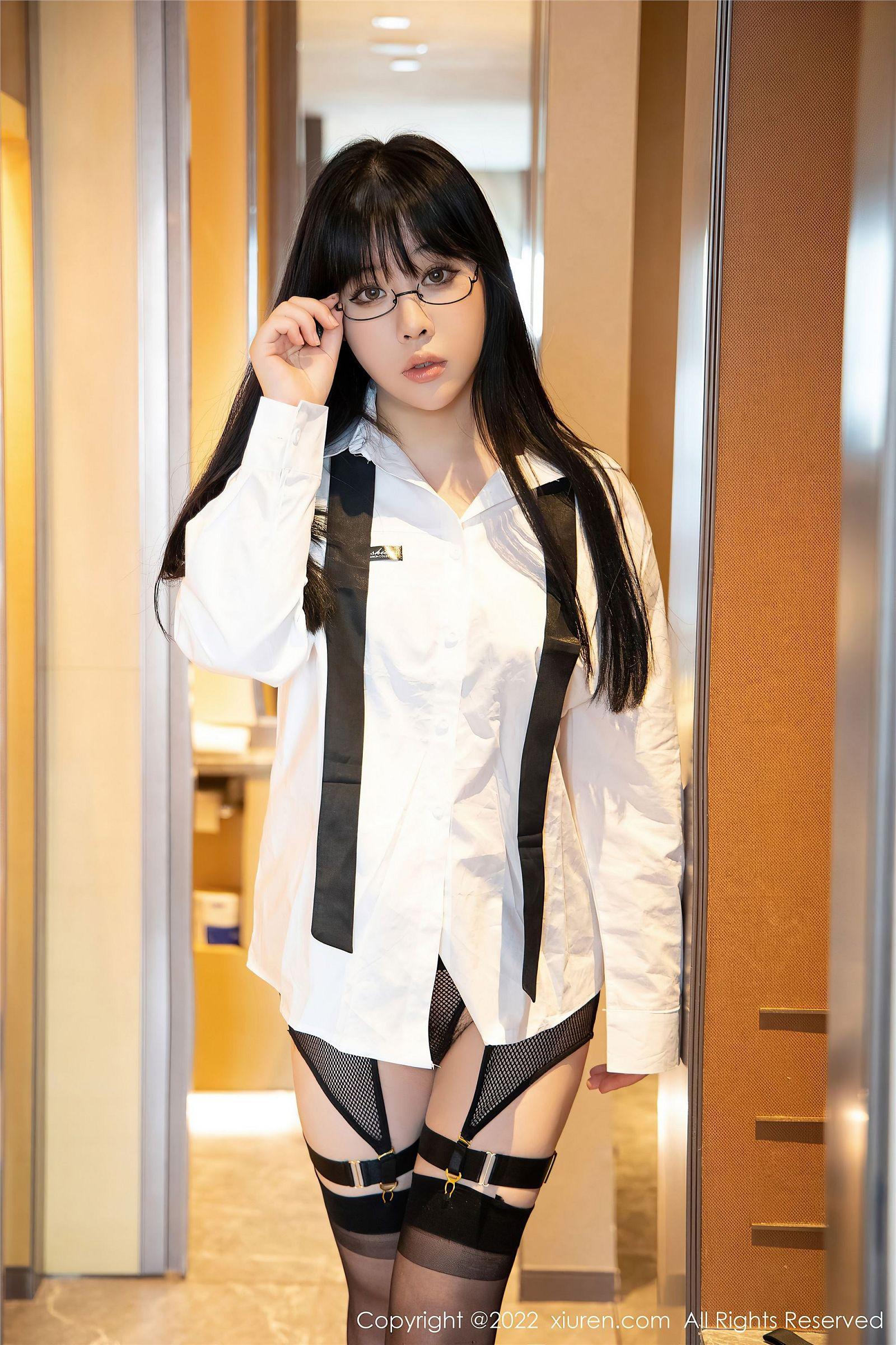 [XIUREN秀人网] 2022.04.20 NO.4894 徐媛媛_p043