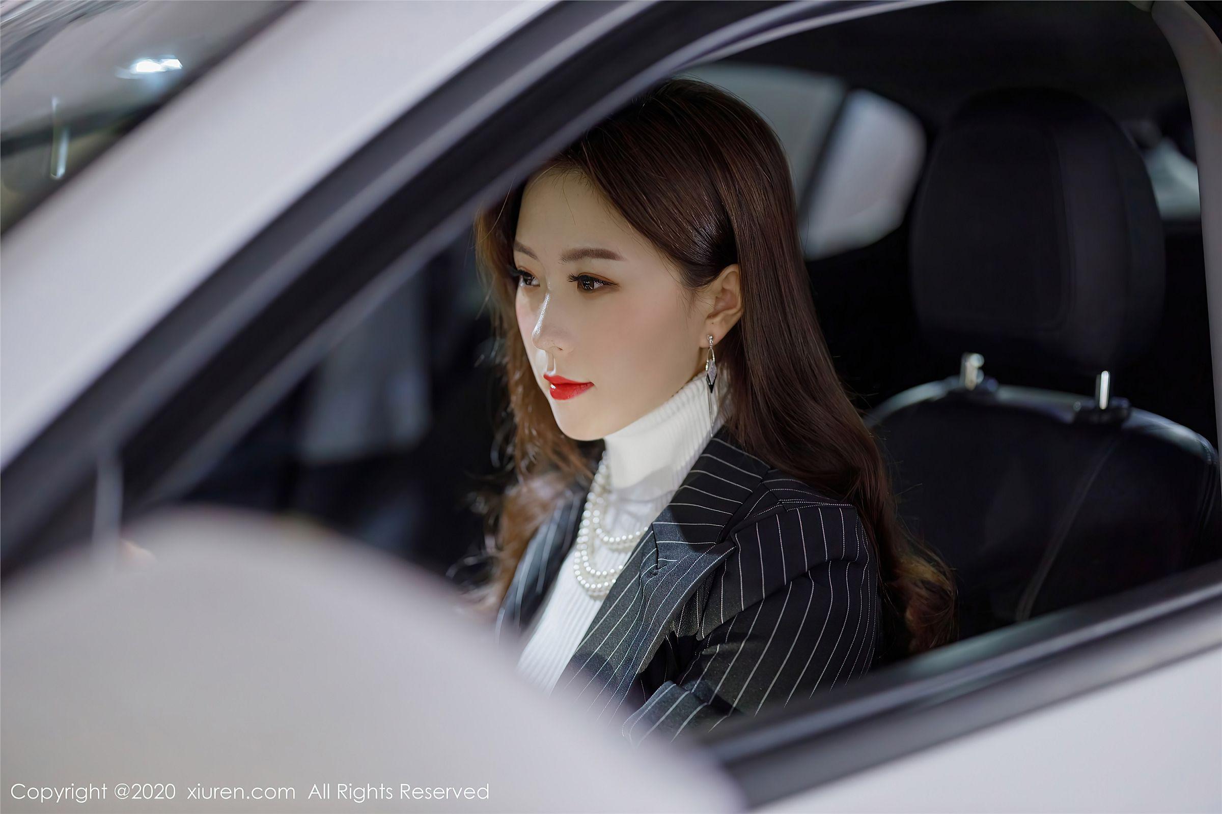 [XIUREN秀人网] 2020.12.17 NO.2910 杨紫嫣Cynthia_p016