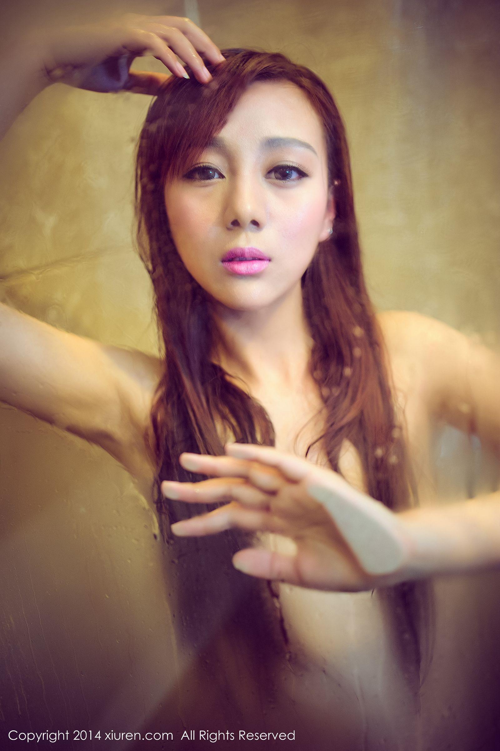 [秀人XIUREN] 2014.03.14 NO.112 周美美alicia_p020
