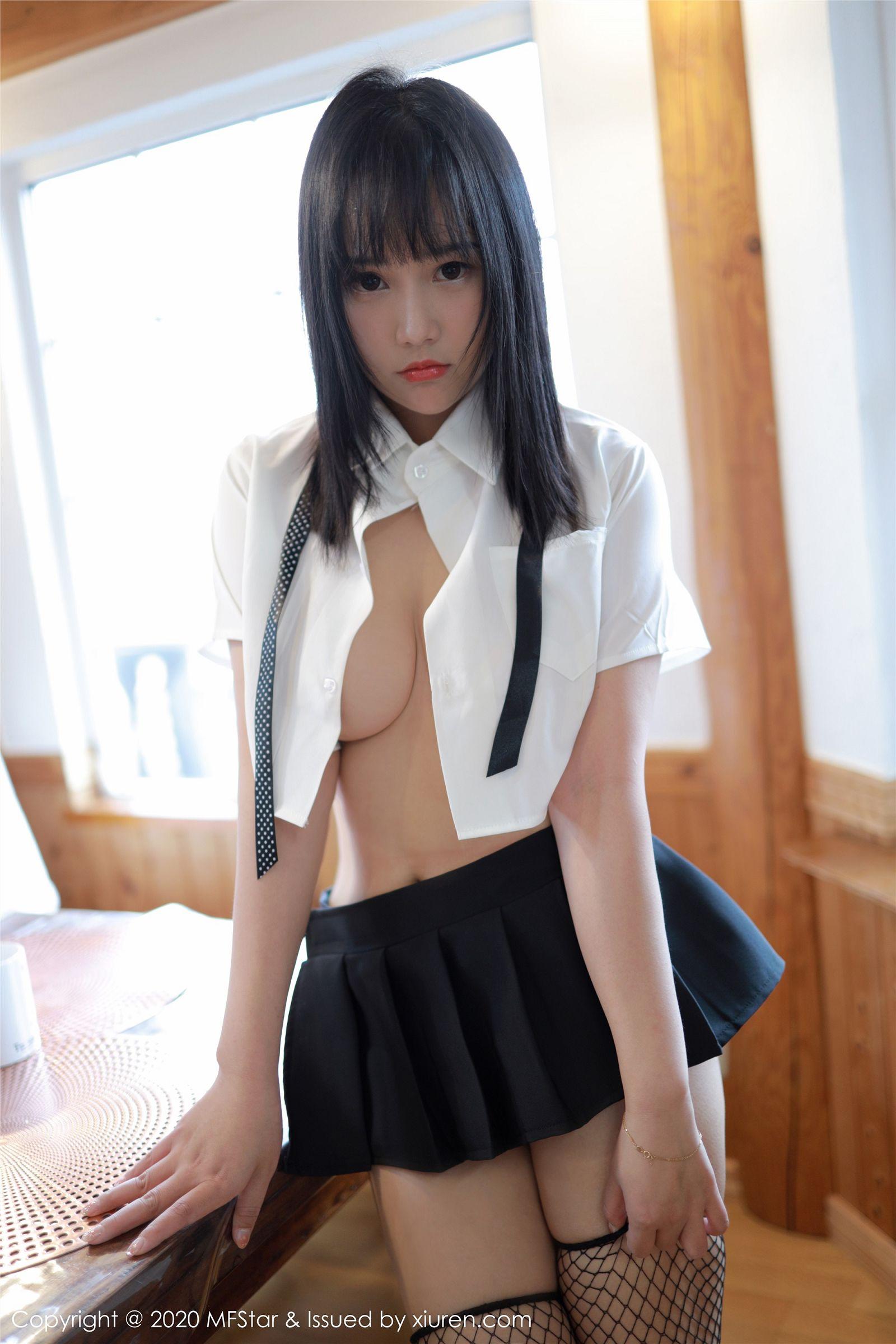 [MFStar模范学院] 2020.01.13 Vol.255 徐微微mia_p033