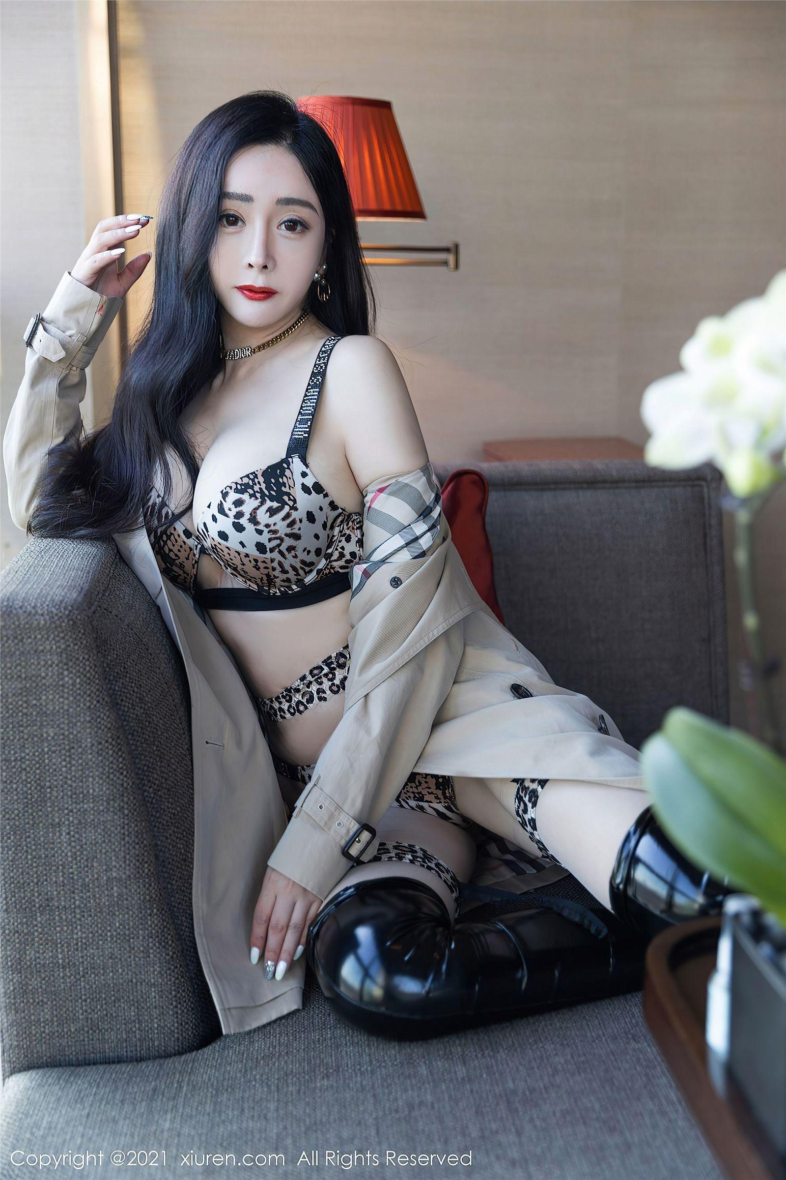 [XIUREN秀人网] 2021.09.29 NO.4020 允爾_p003