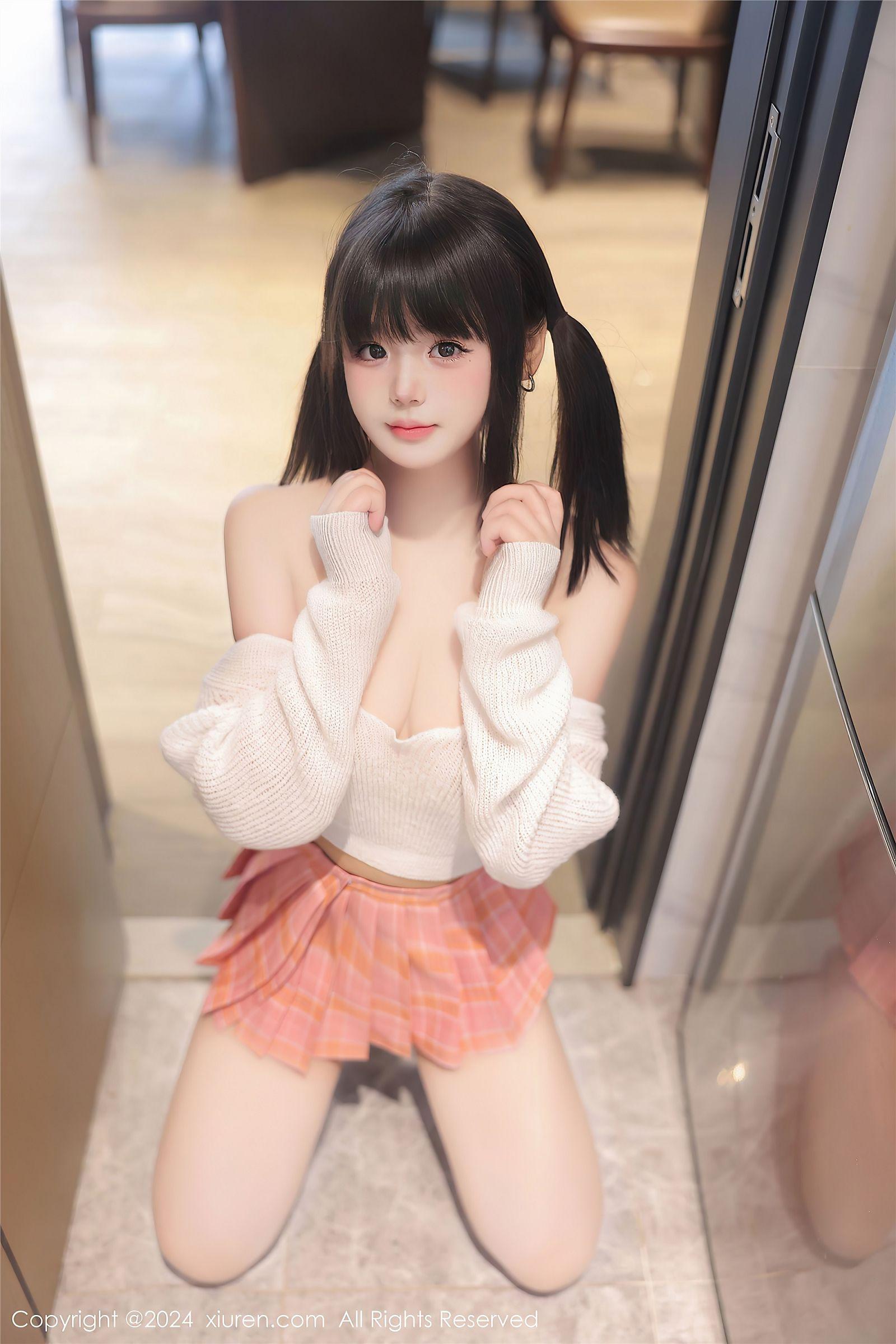 [XIUREN秀人网] 2024.04.17 NO.8404 徐若兮_p002