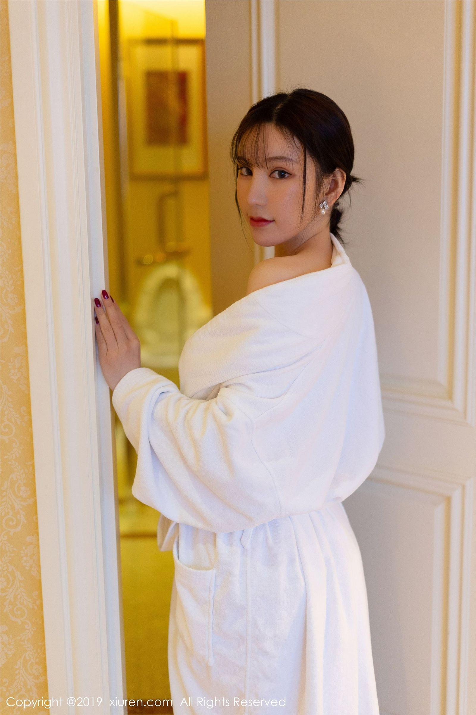 [XIUREN秀人网] 2019.11.05 NO.1774 周于希Sandy_p053