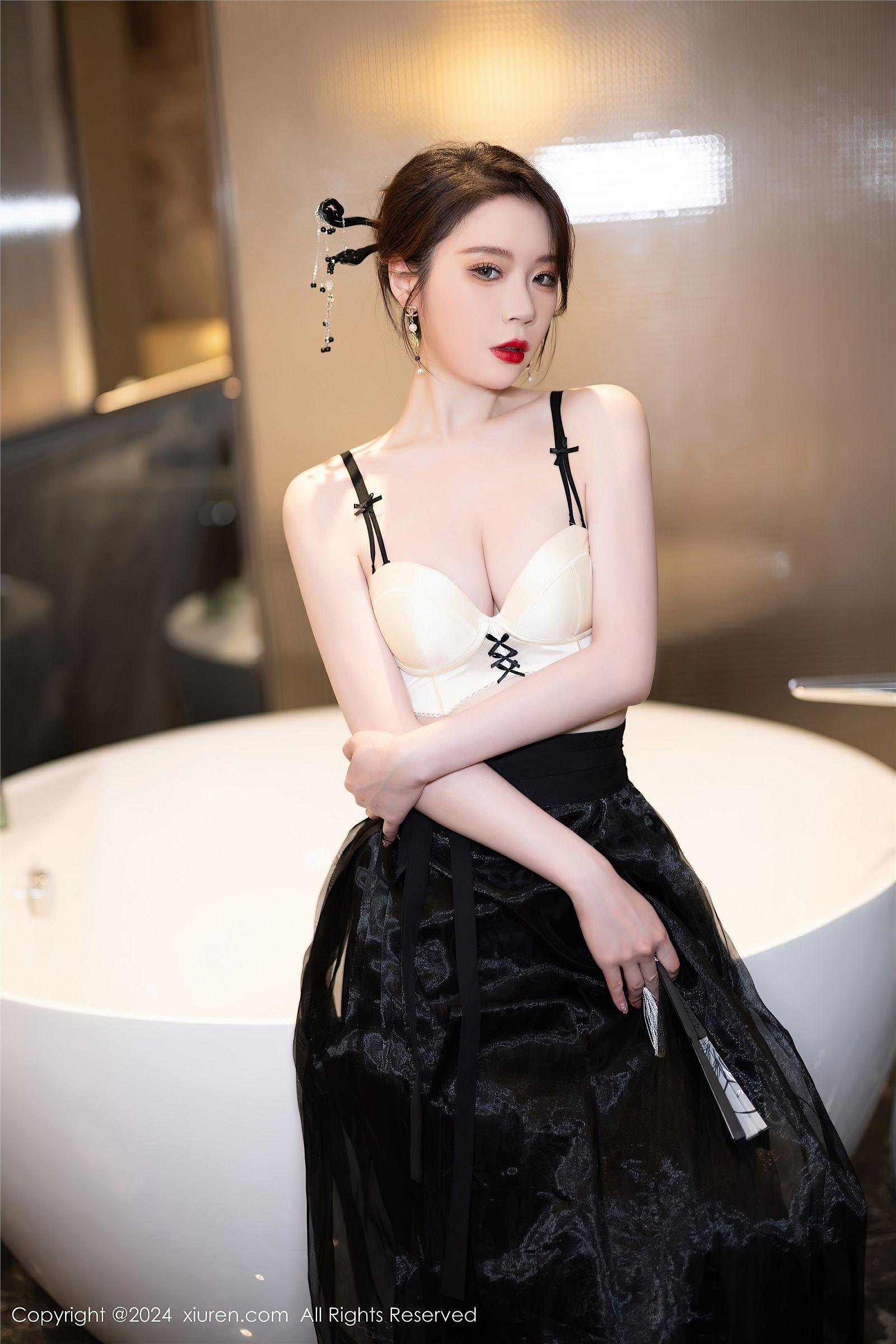 [XIUREN秀人网] 2024.04.28 NO.8465 梦心玥_p018