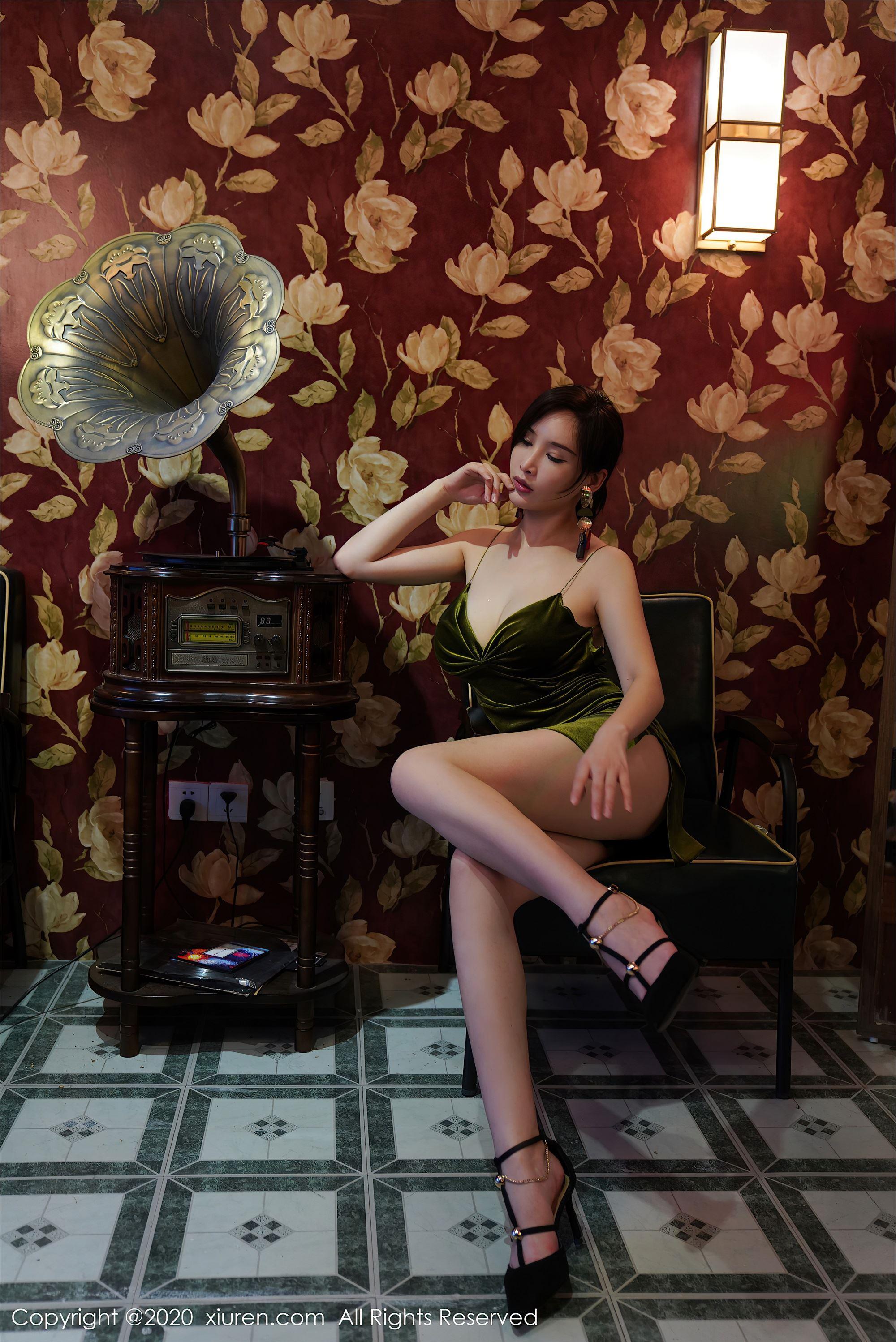 [XIUREN秀人网] 2020.08.24 NO.2477 奶瓶土肥圆矮挫丑黑穷_p031
