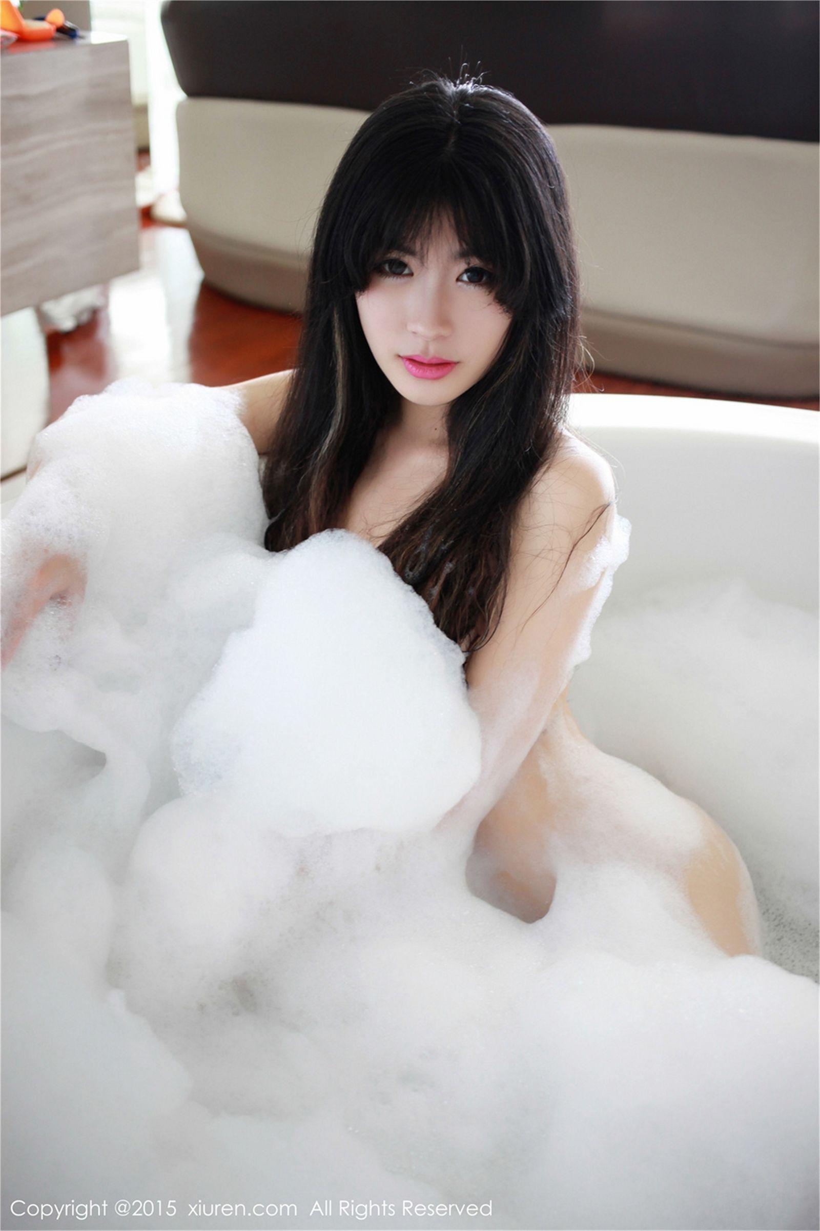 [秀人XIUREN] 2015.01.09 NO.277 刘雪妮Verna_p047