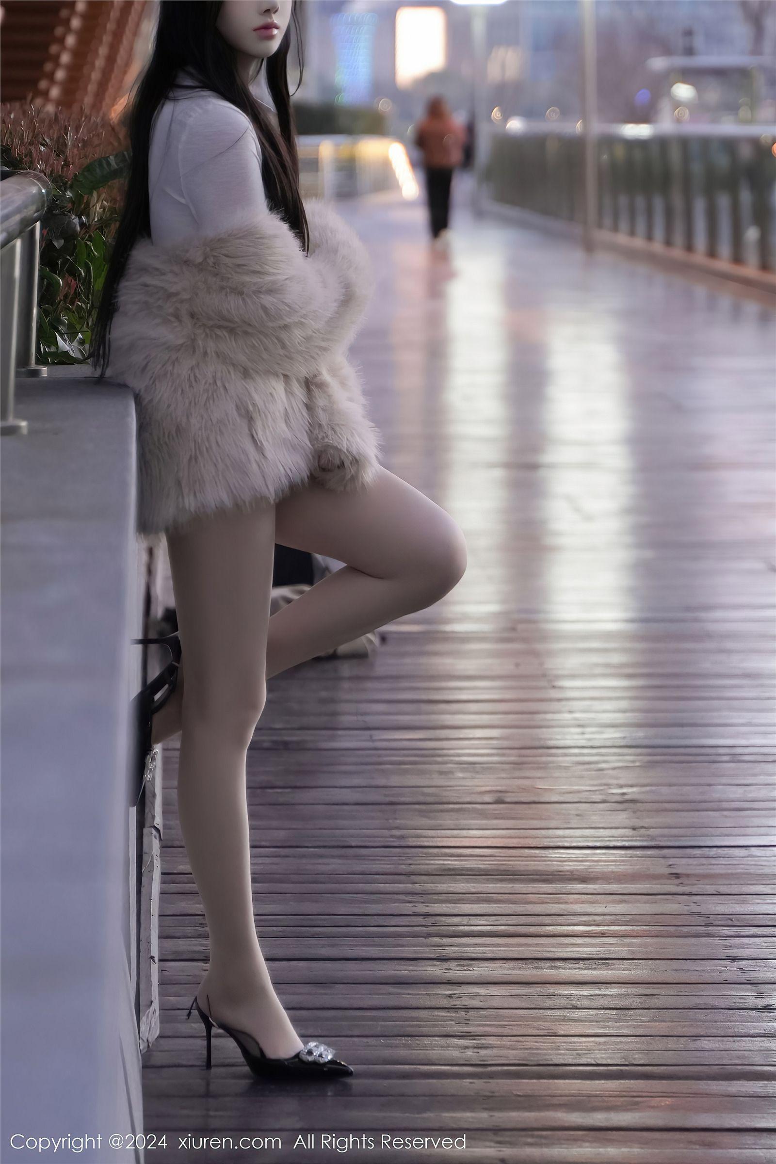 [XIUREN秀人网] 2024.03.20 NO.8261 龙雪儿_p003