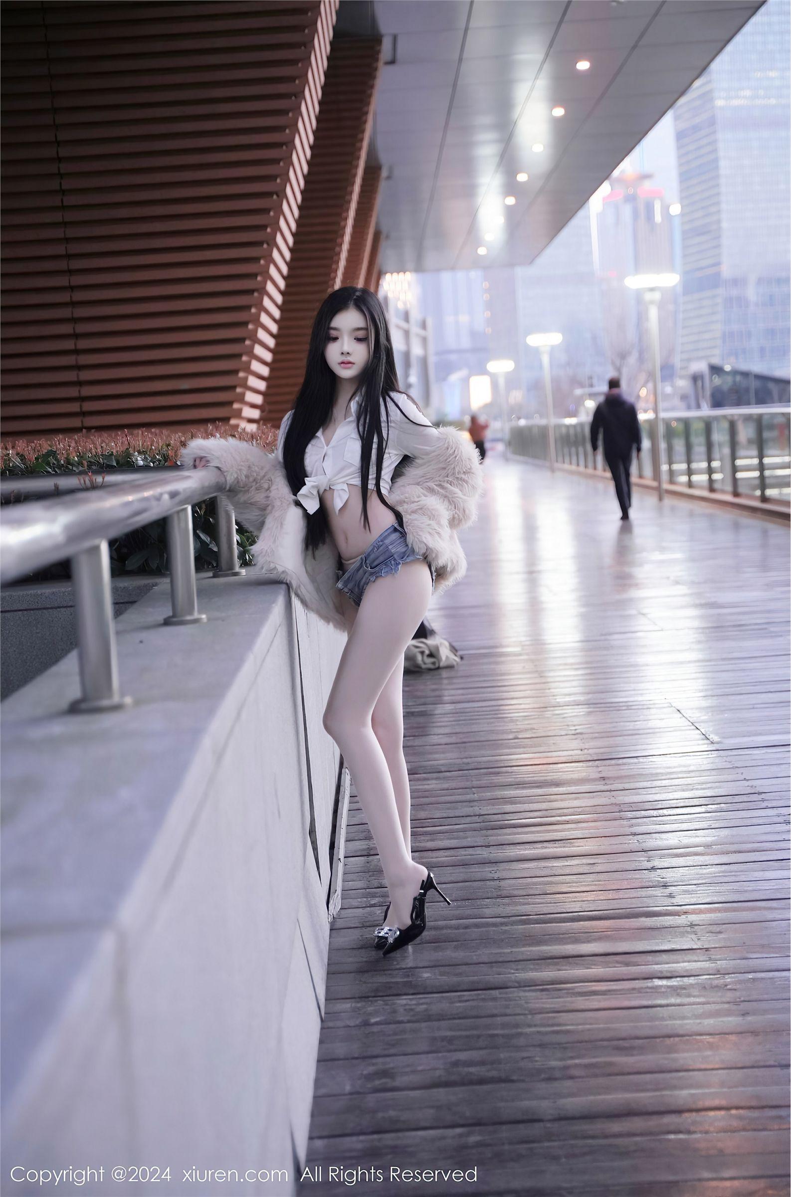 [XIUREN秀人网] 2024.03.20 NO.8261 龙雪儿_p005