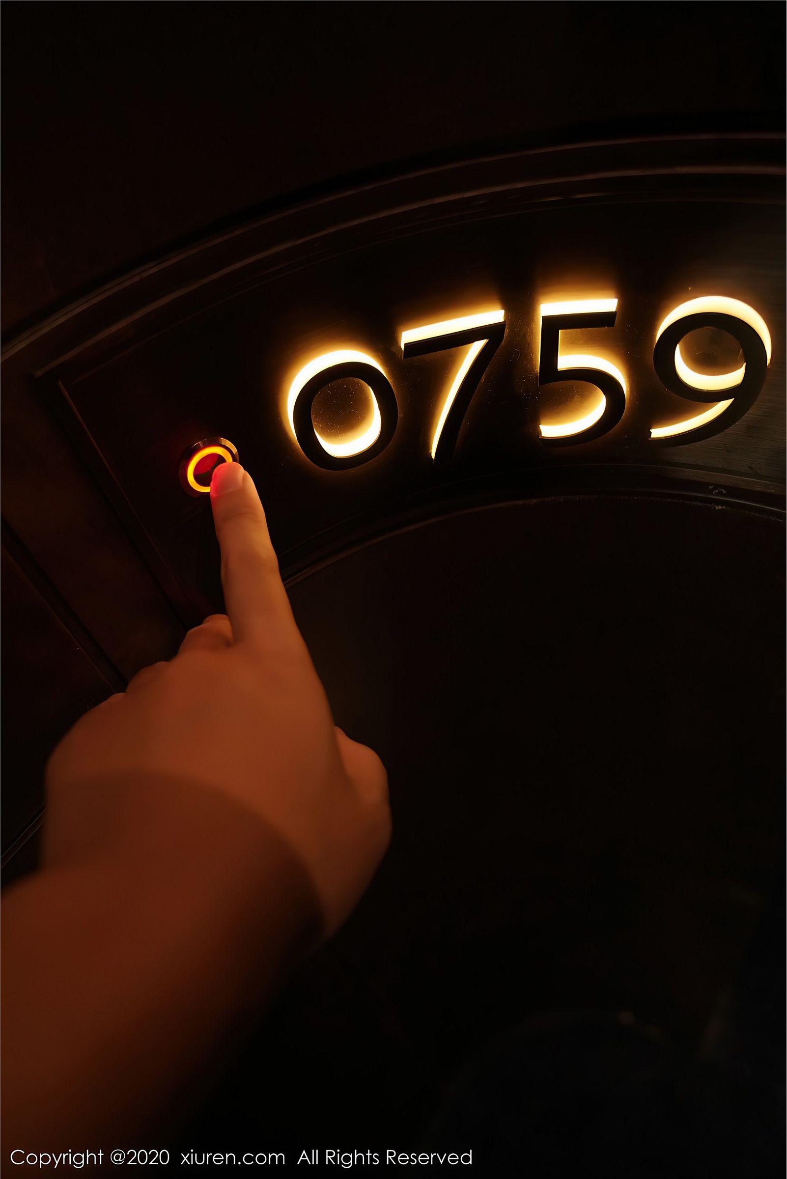 [XIUREN秀人网] 2020.12.11 NO.2885 周于希Sandy_p034
