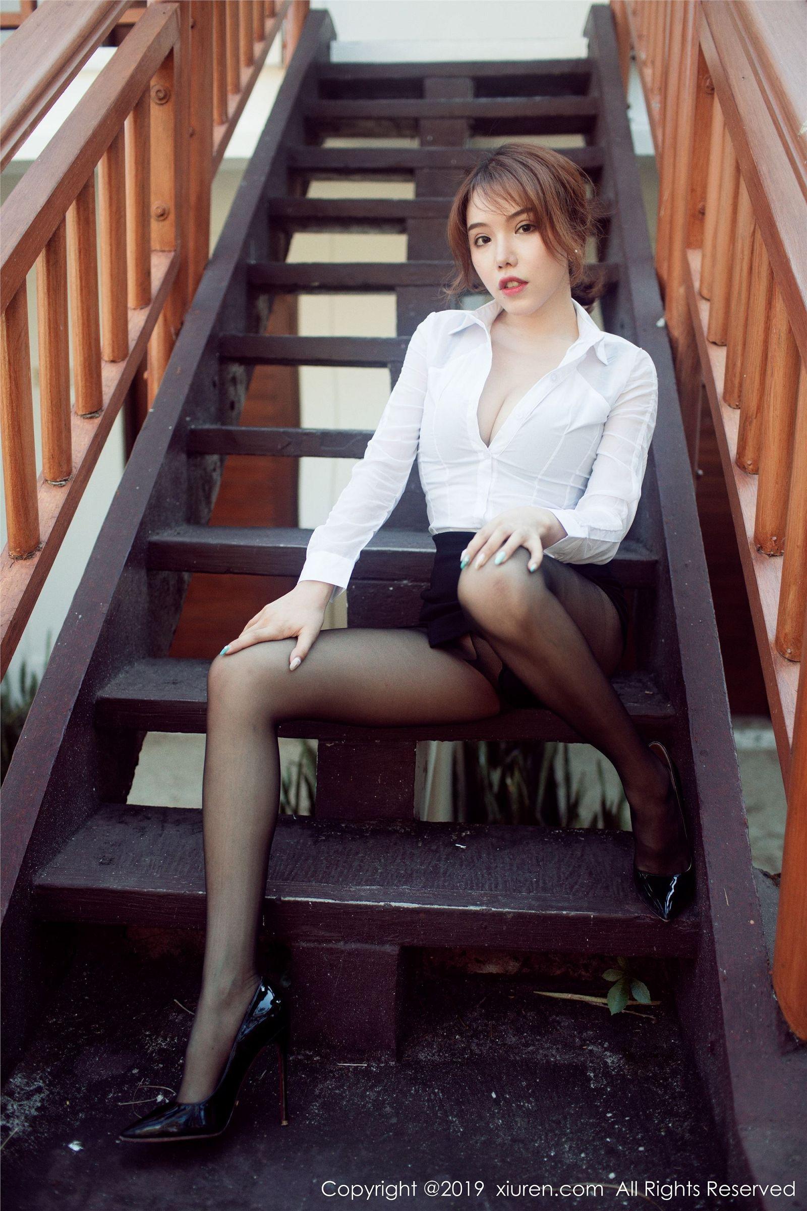 [XIUREN秀人网] 2019.08.09 Vol.1606 黄楽然_p005
