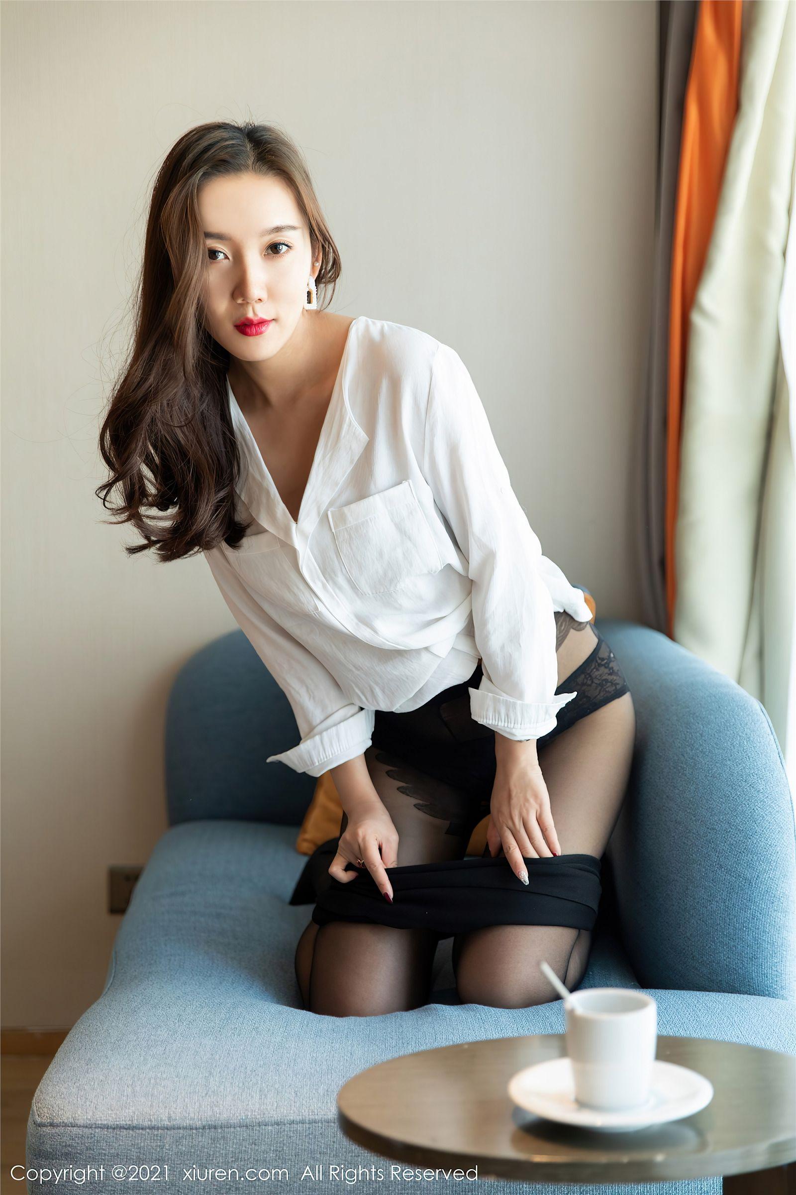 [XIUREN秀人网] 2021.01.27 NO.3049 艾静香_p005