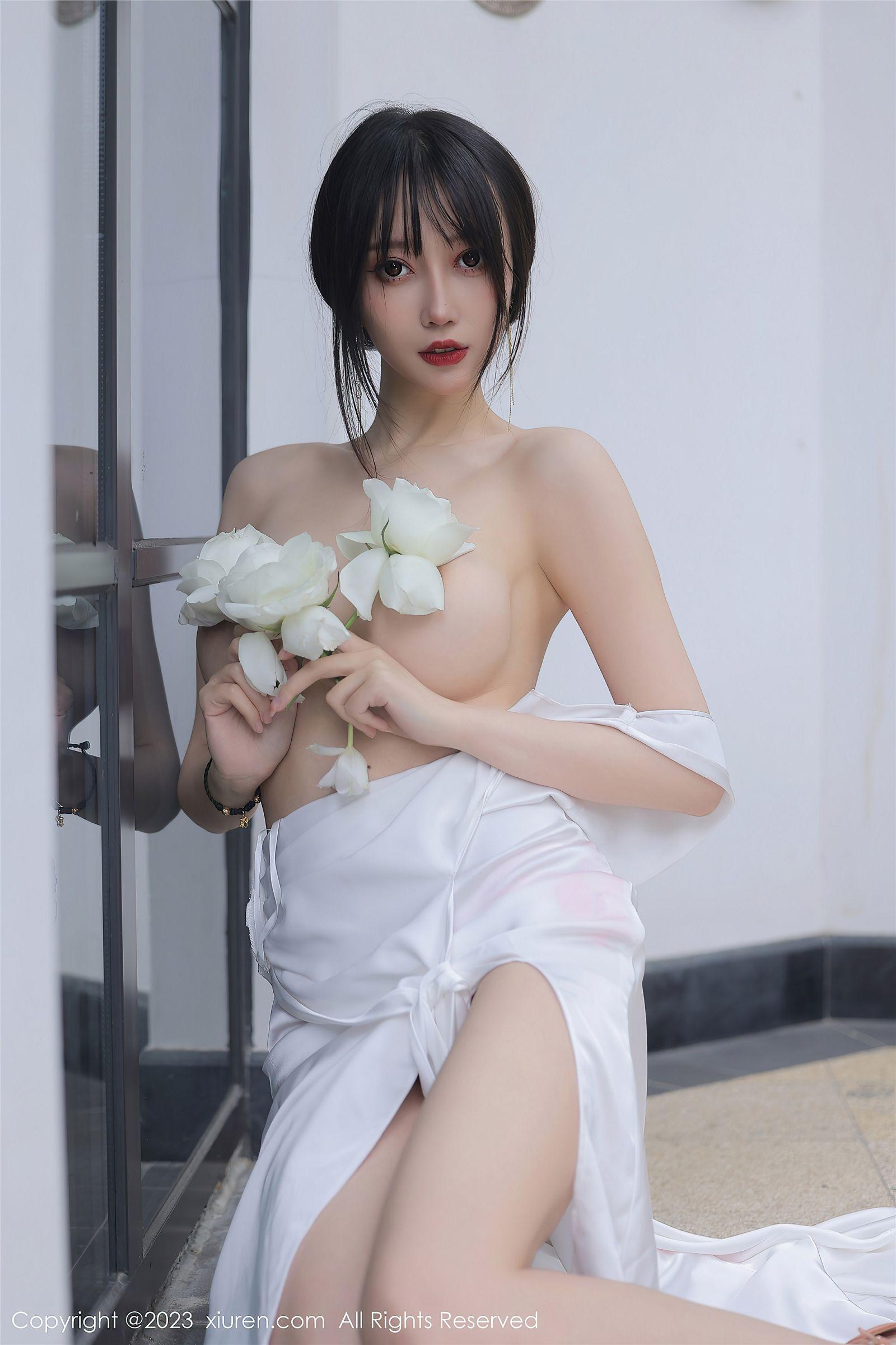 [XIUREN秀人网] 2023.03.24 NO.6466 玥儿玥er 万宁旅拍_p035