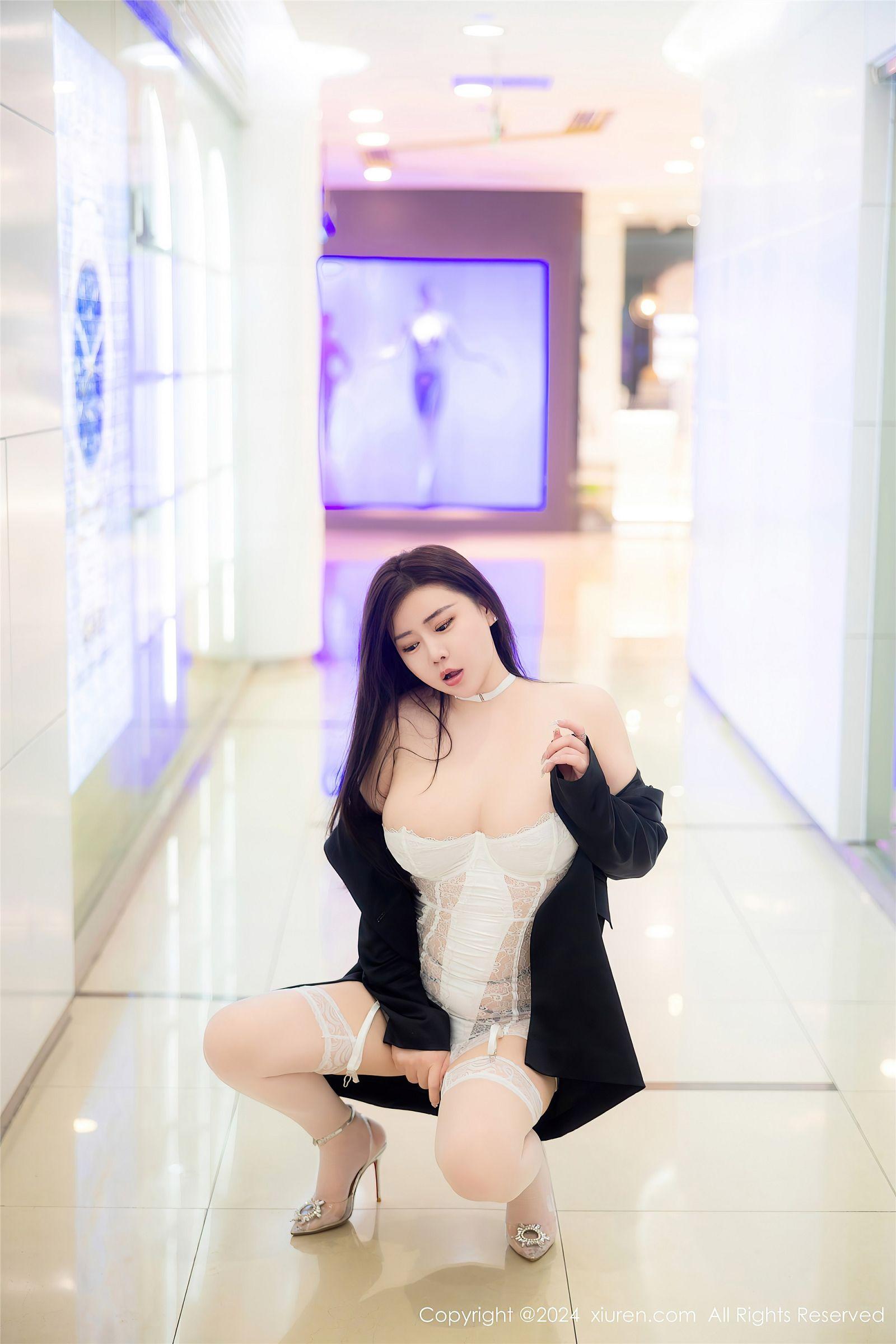 [XIUREN秀人网] 2024.06.03 NO.8642 王婉悠Queen_p022