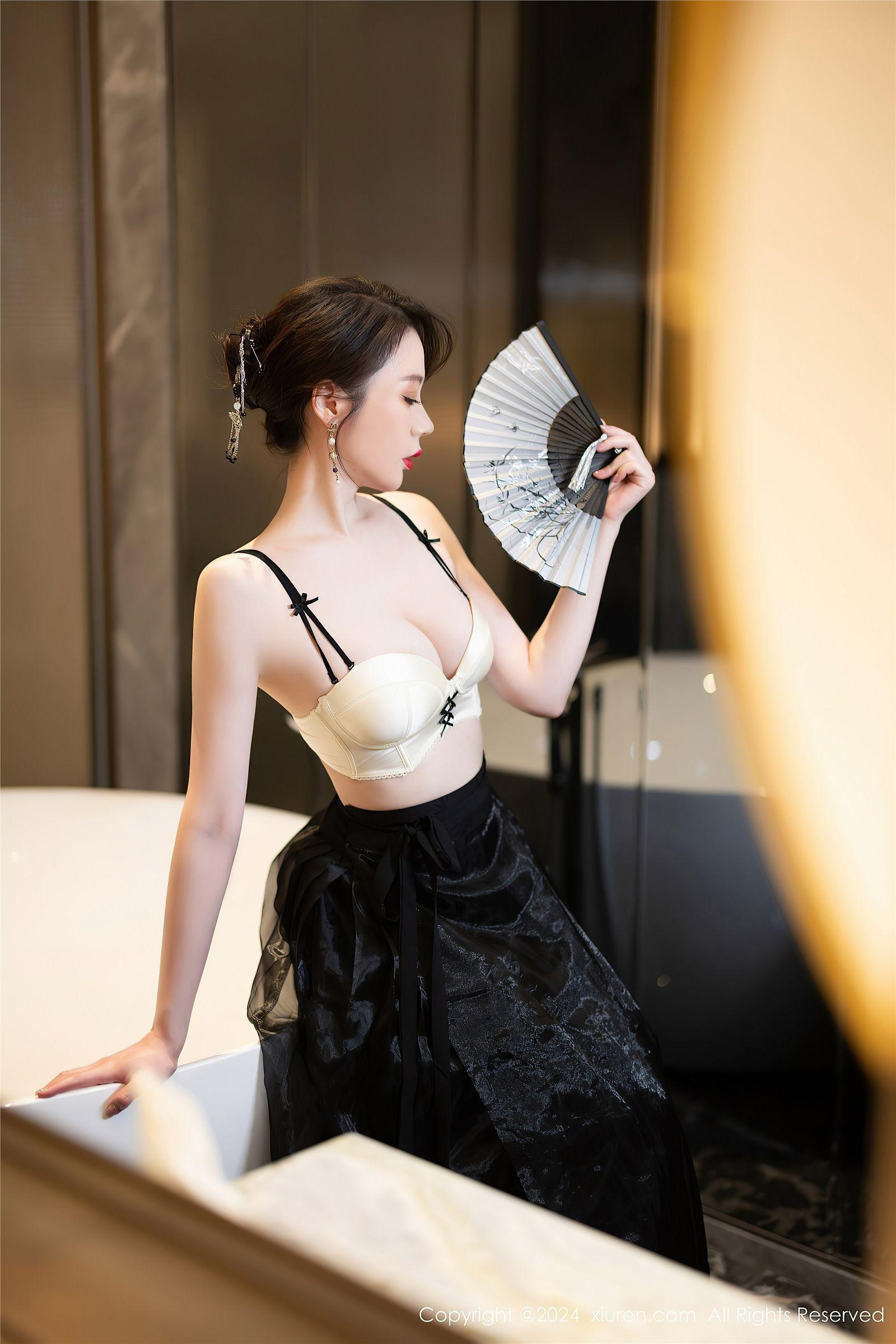 [XIUREN秀人网] 2024.04.28 NO.8465 梦心玥_p022