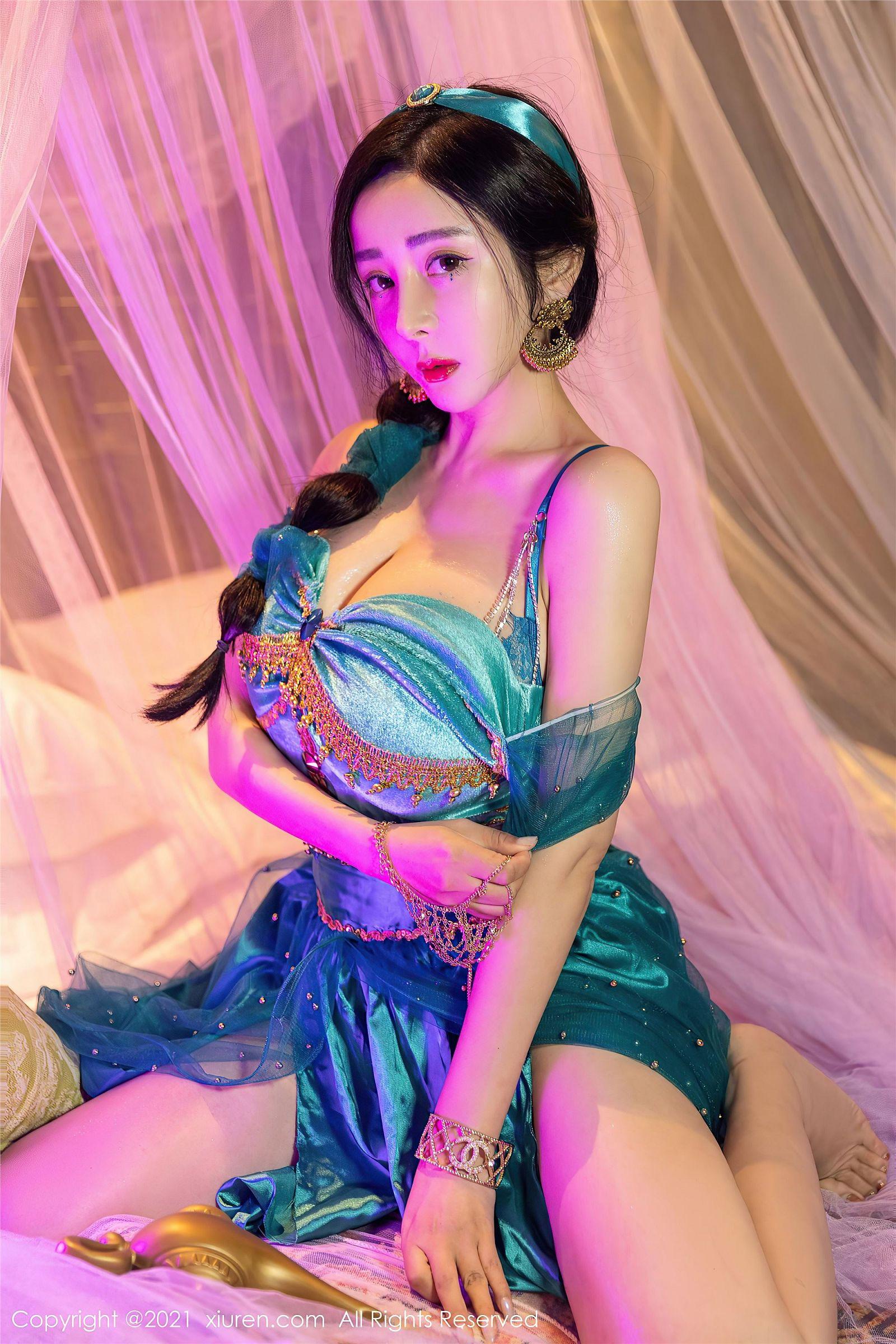 [XIUREN秀人网] 2021.11.19 NO.4243 允爾_p040