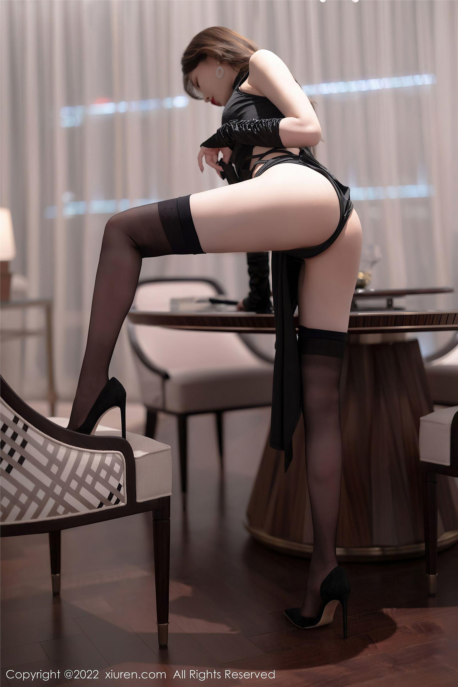 [XIUREN秀人网] 2022.08.02 NO.5374 徐莉芝Booty_p016