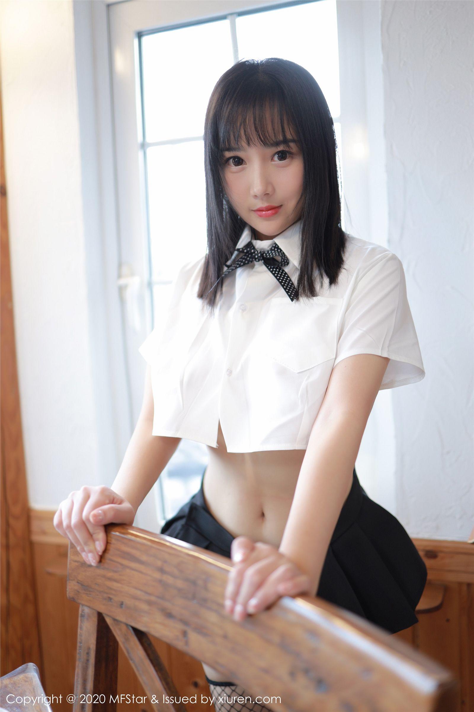 [MFStar模范学院] 2020.01.13 Vol.255 徐微微mia_p028