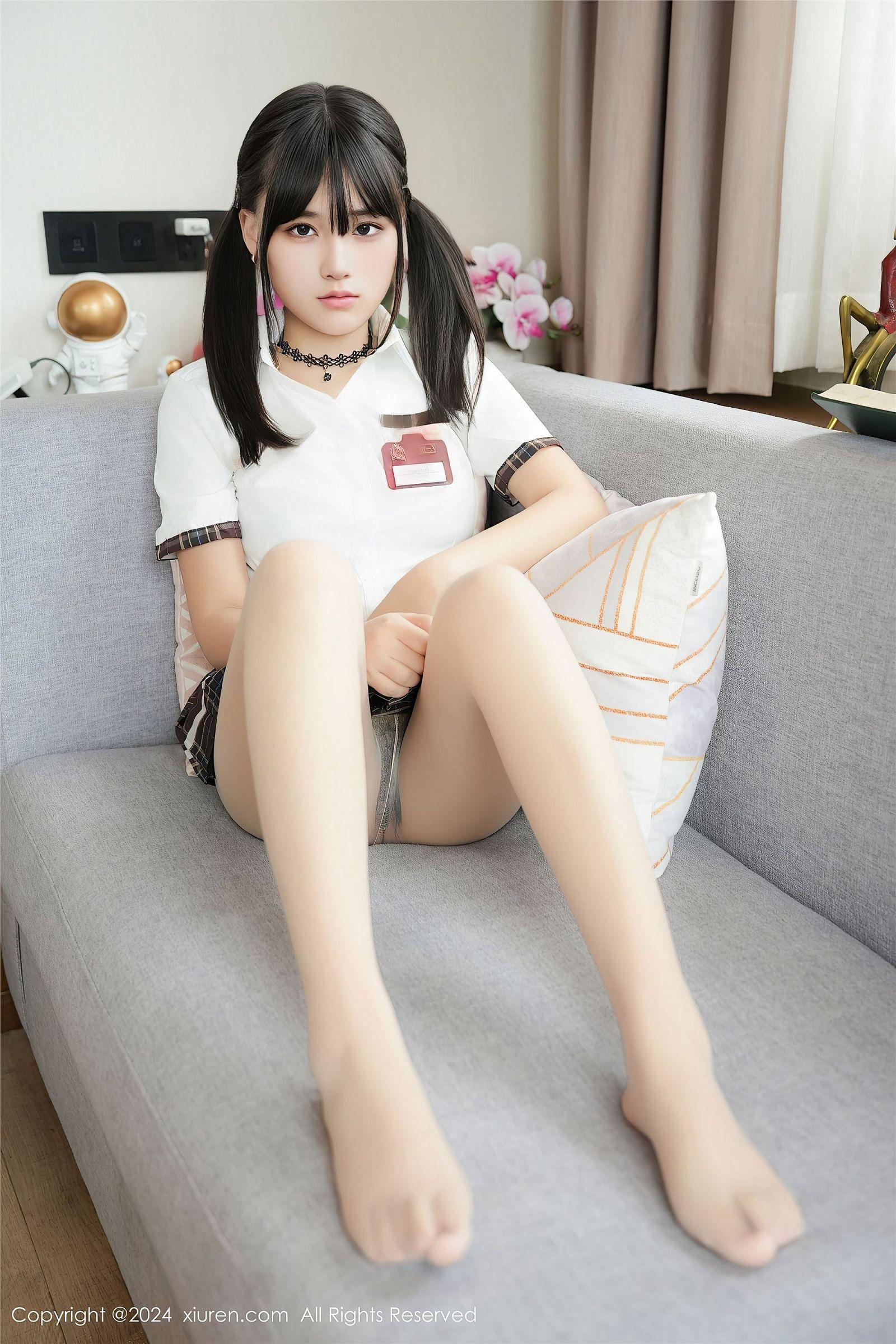 [XIUREN秀人网] 2024.12.10 NO.9573 姚若兮vay_p005