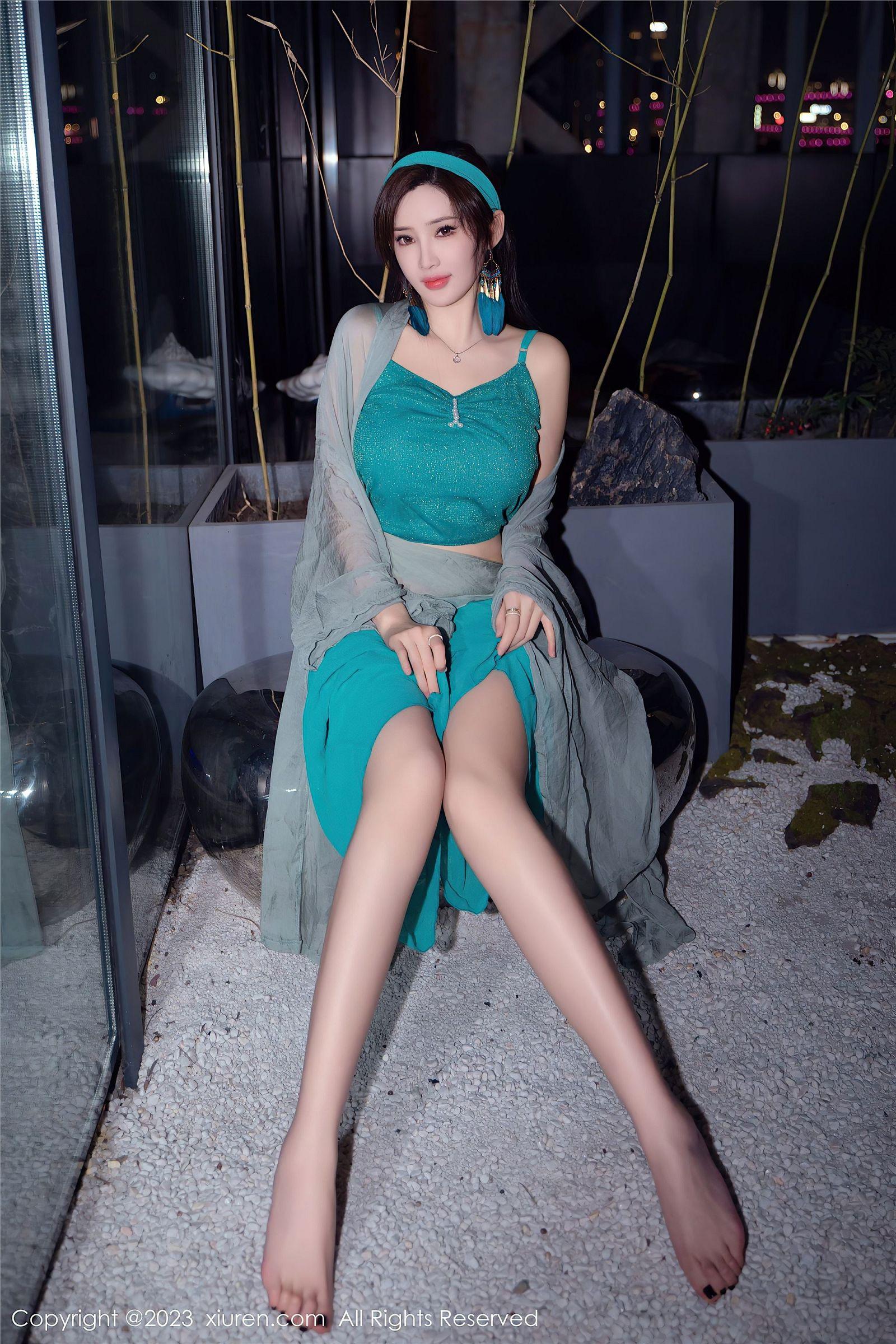 [XIUREN秀人网] 2023.12.29 NO.7886 Carol周妍希_p045