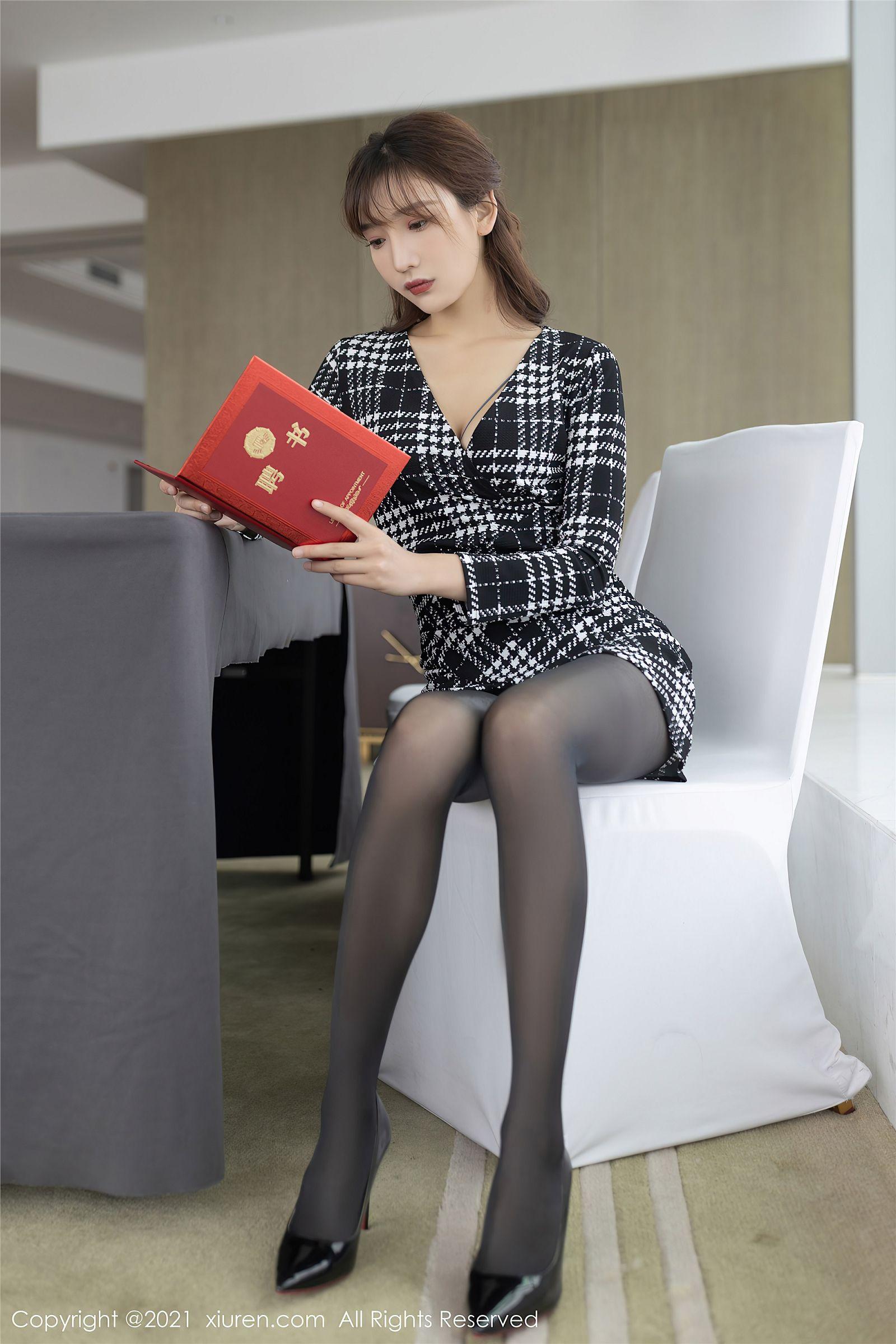 [XIUREN秀人网] 2021.12.02 NO.4292 陆萱萱_p052