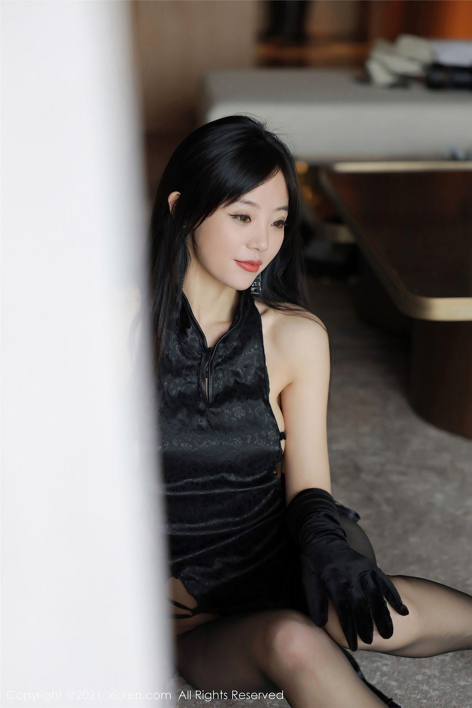 [XIUREN秀人网] 2021.10.27 NO.4125 佘贝拉Bella_p019