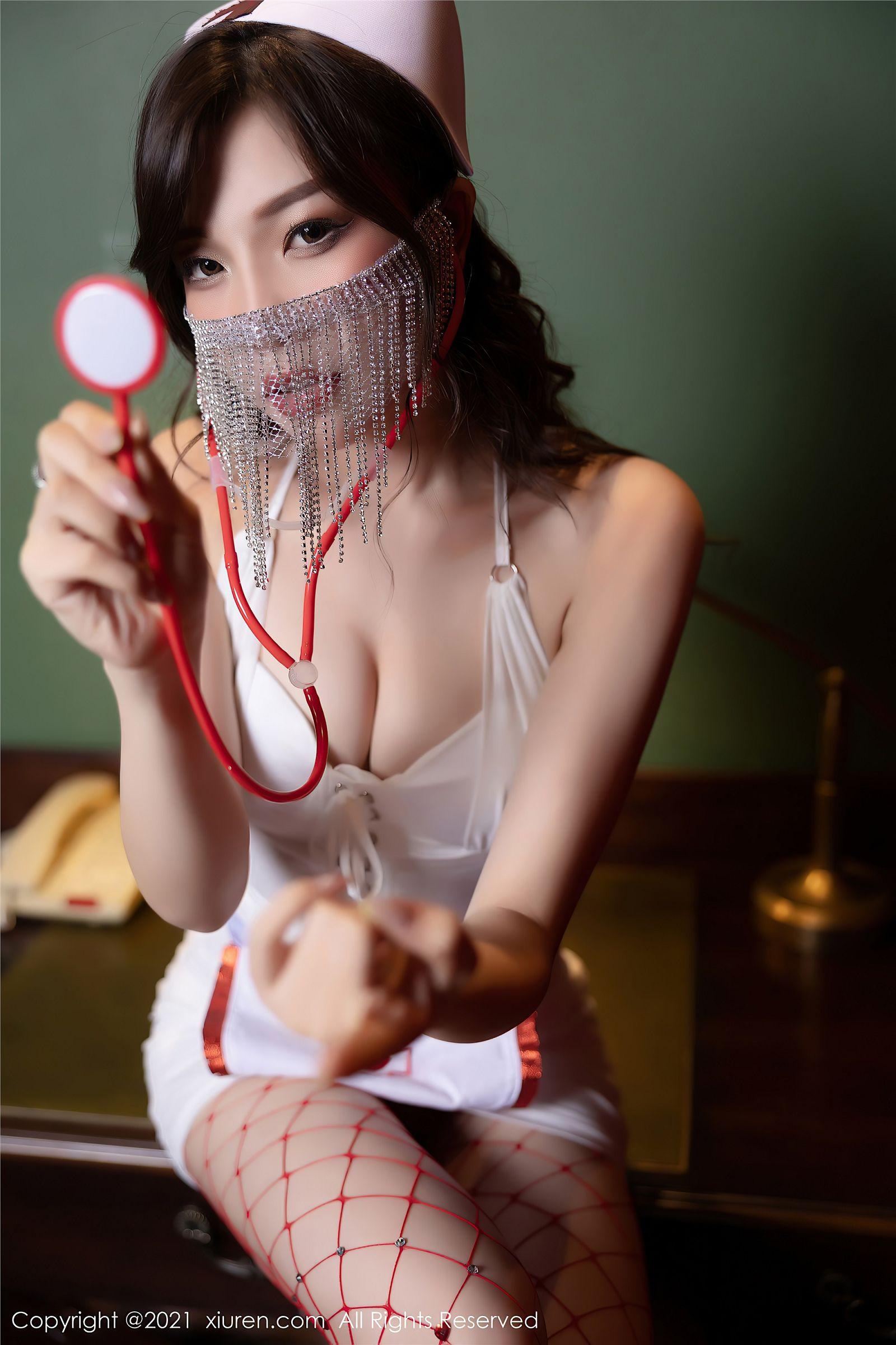 [XIUREN秀人网] 2021.10.21 NO.4099 芝芝Booty_p052