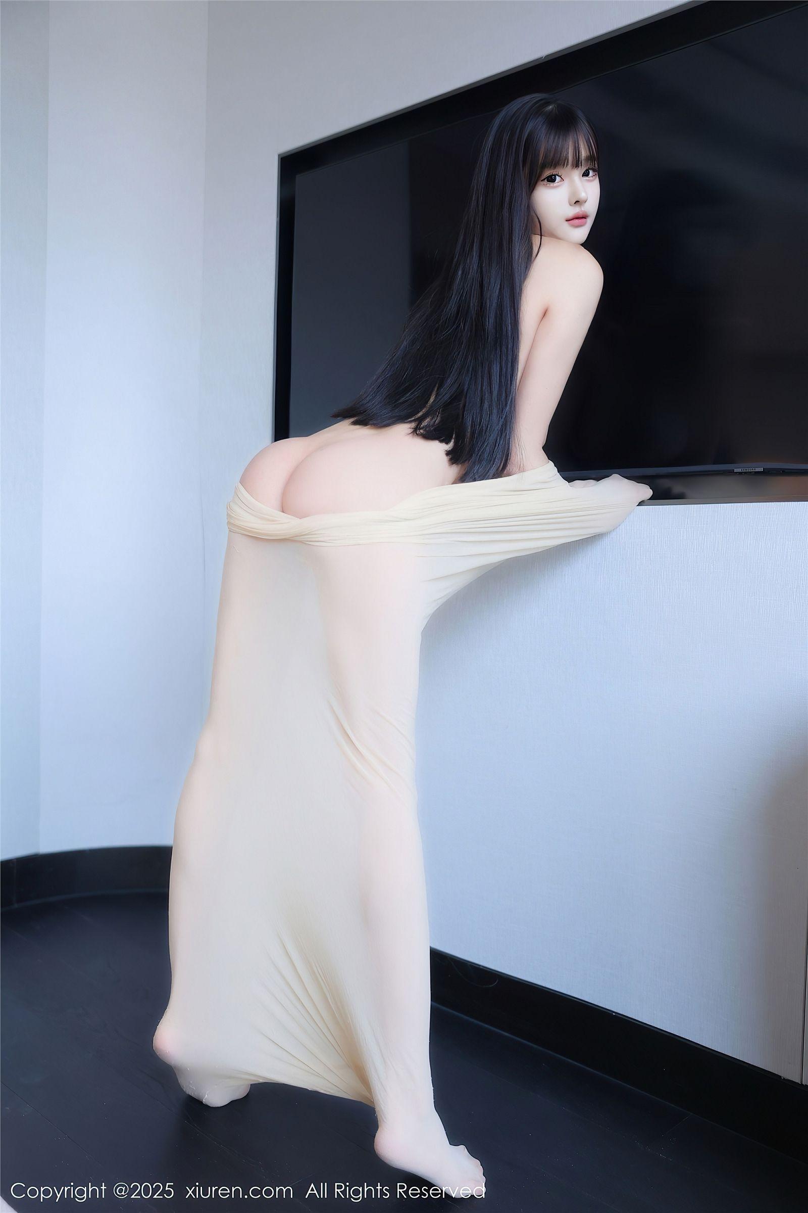 [XIUREN秀人网] 2025.01.26 NO.9825 余安安_p014