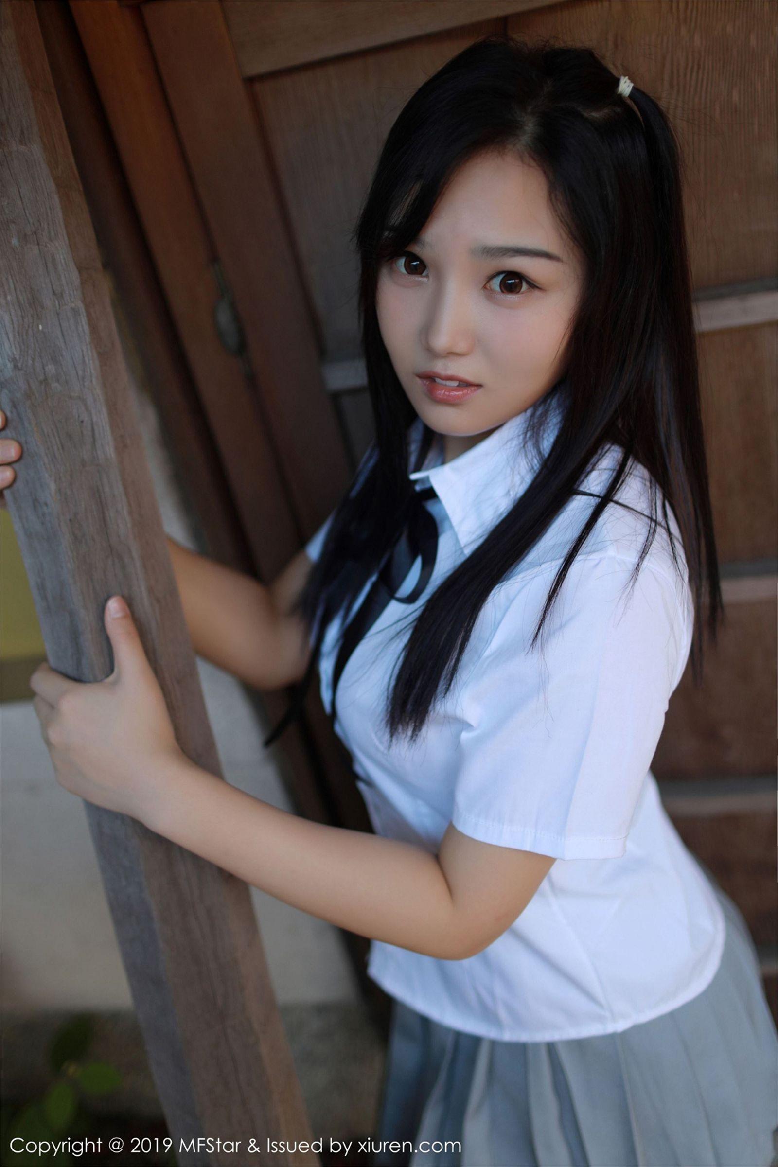 [MFStar模范学院] 2019.05.24 VOL.193 徐微微mia Y_p011