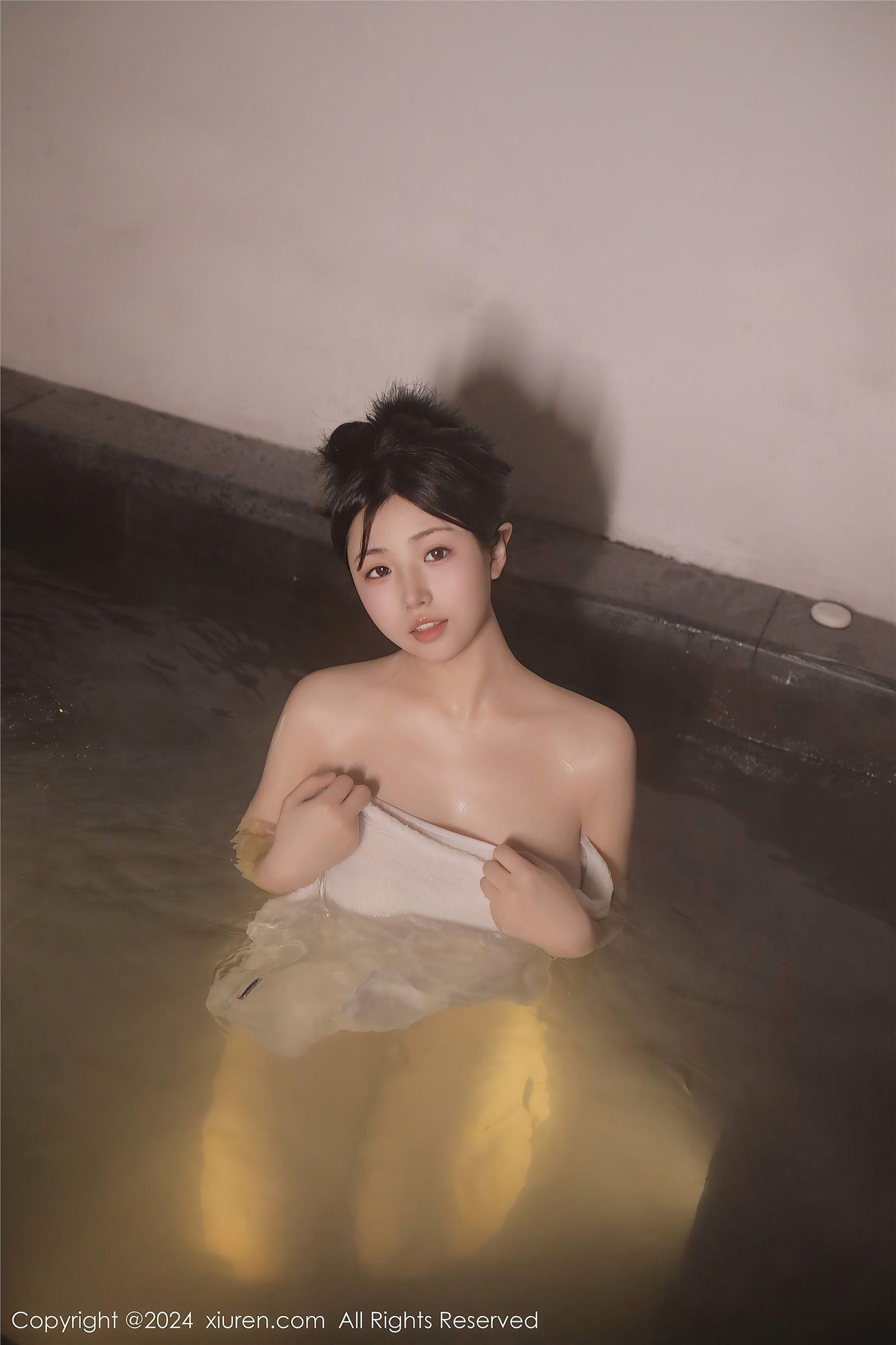 [XIUREN秀人网] 2024.01.18 NO.7977 陈小花_p010