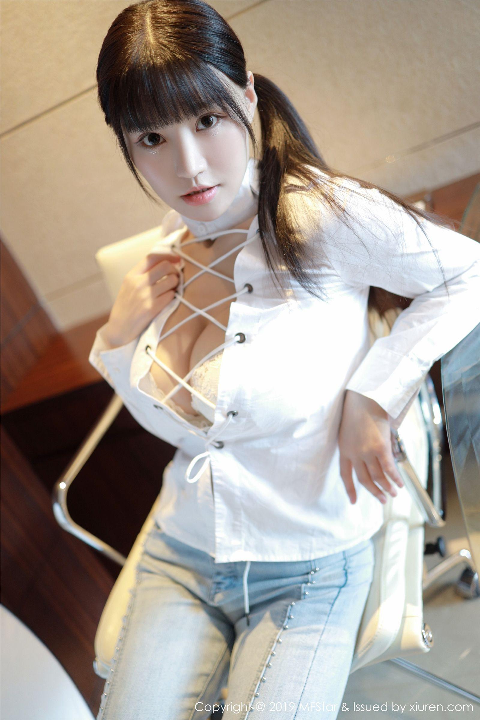 [MFStar模范学院] 2019.08.12 Vol.207 Flower朱可_儿_p016
