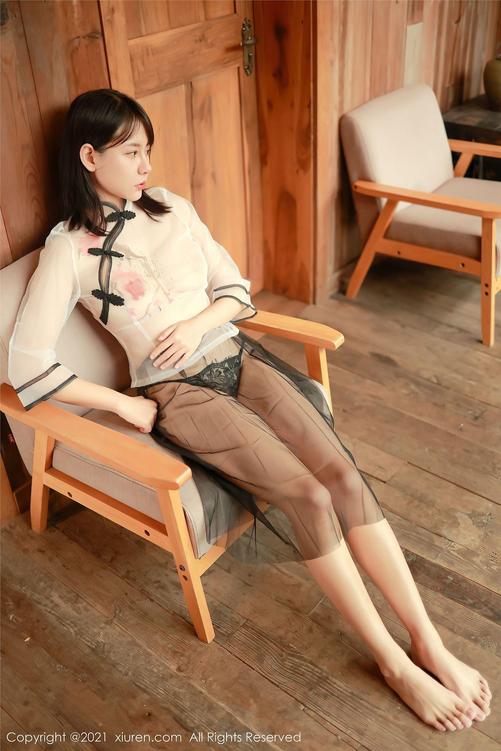[XIUREN秀人网] 2021.11.18 NO.4234 韩希蕾_p035