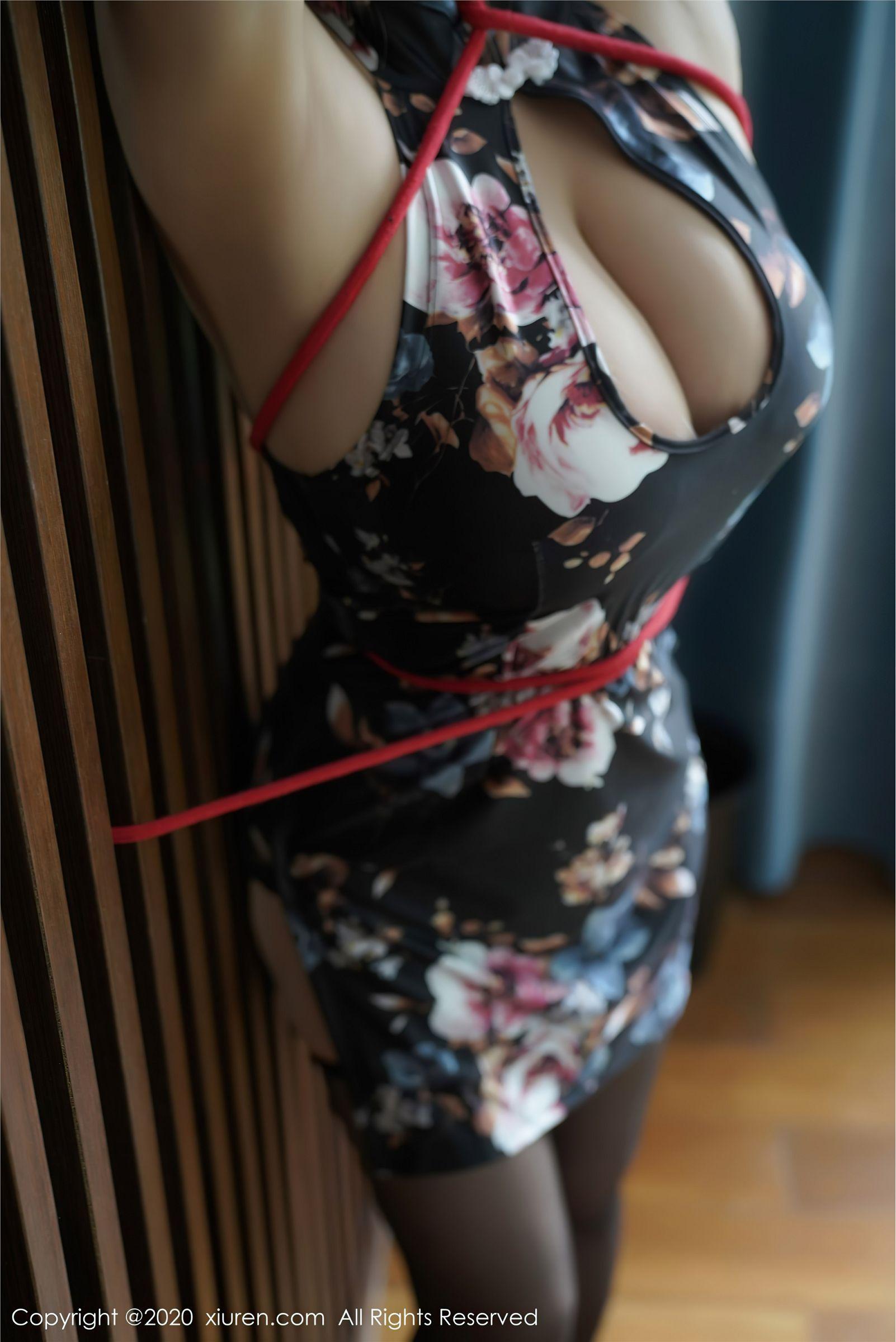 [XIUREN秀人网] 2020.09.25 NO.2601 软软Roro_p014