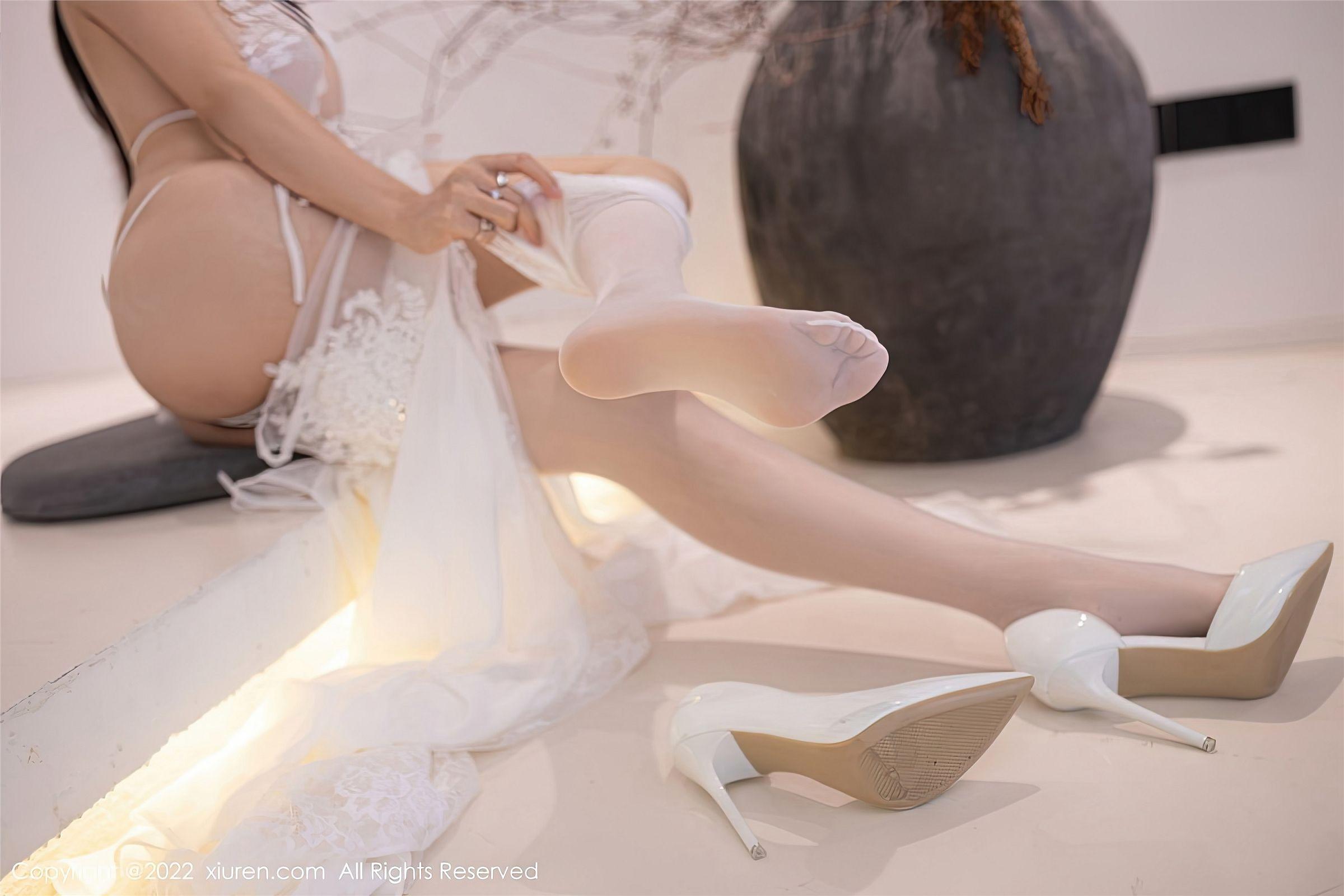 [XIUREN秀人网] 2022.12.07 NO.5965 利世_p031