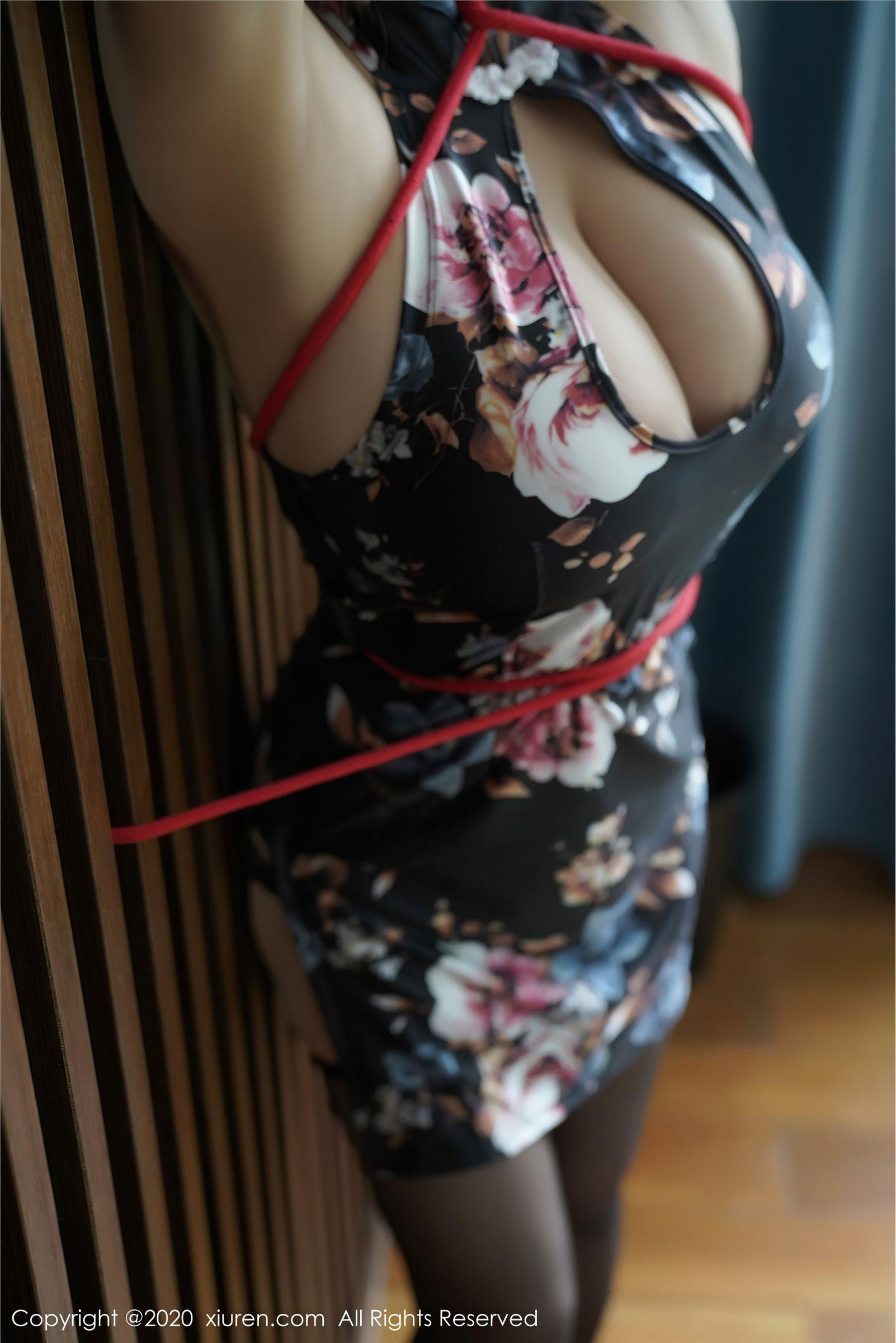 [XIUREN秀人网] 2020.09.25 NO.2601 软软Roro_p017