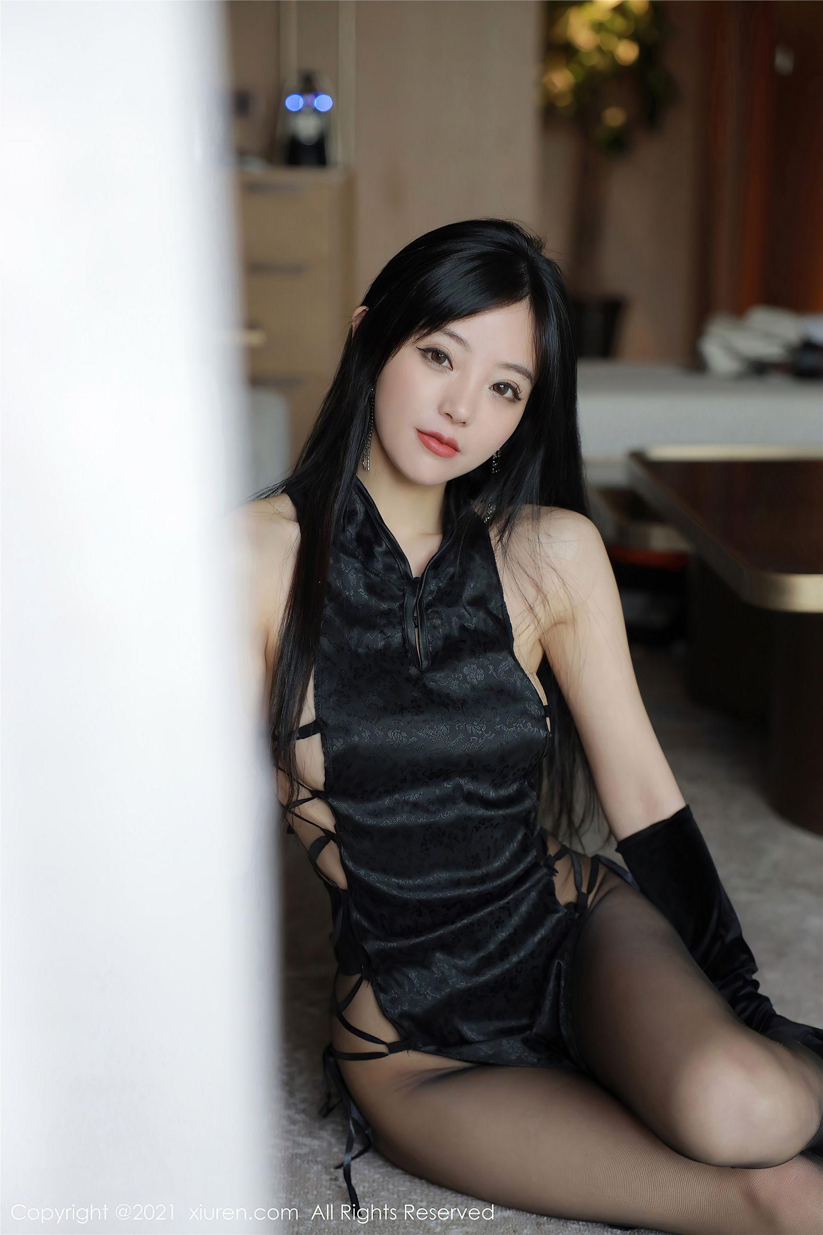 [XIUREN秀人网] 2021.10.27 NO.4125 佘贝拉Bella_p040