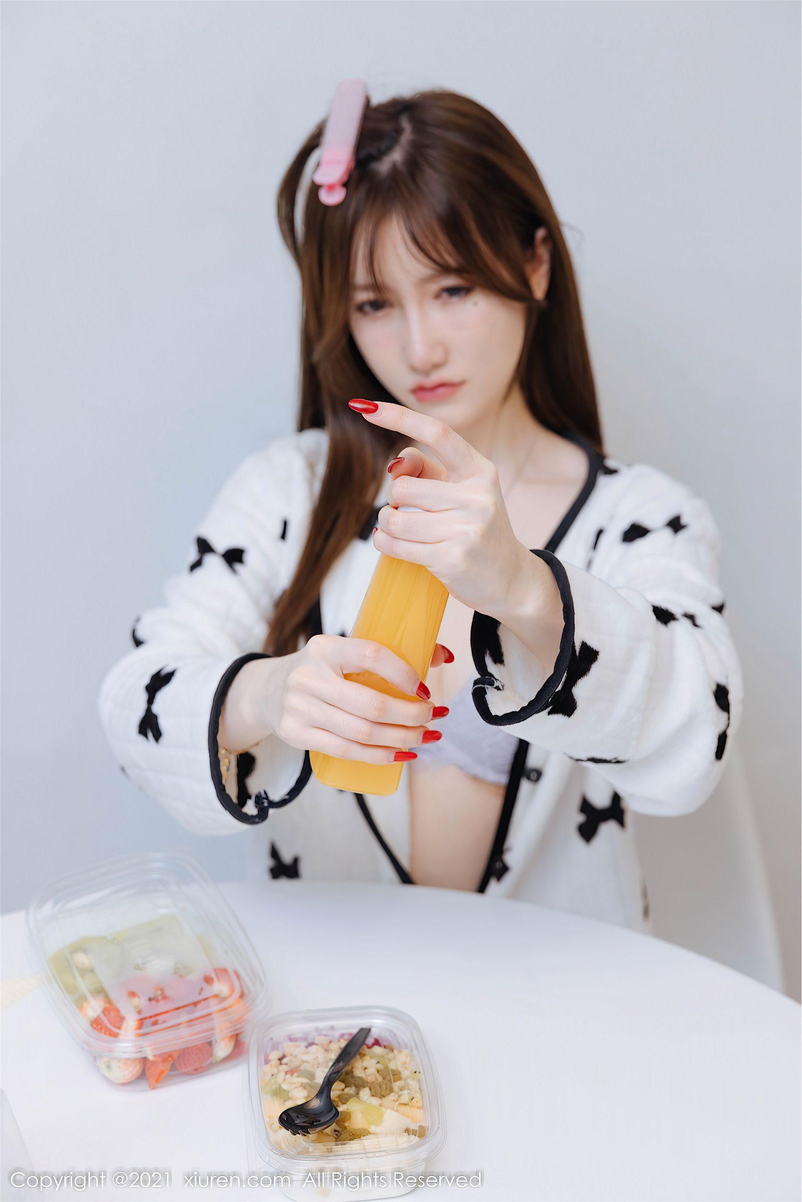 [XIUREN秀人网] 2021.12.21 NO.4365 美桃酱_p051