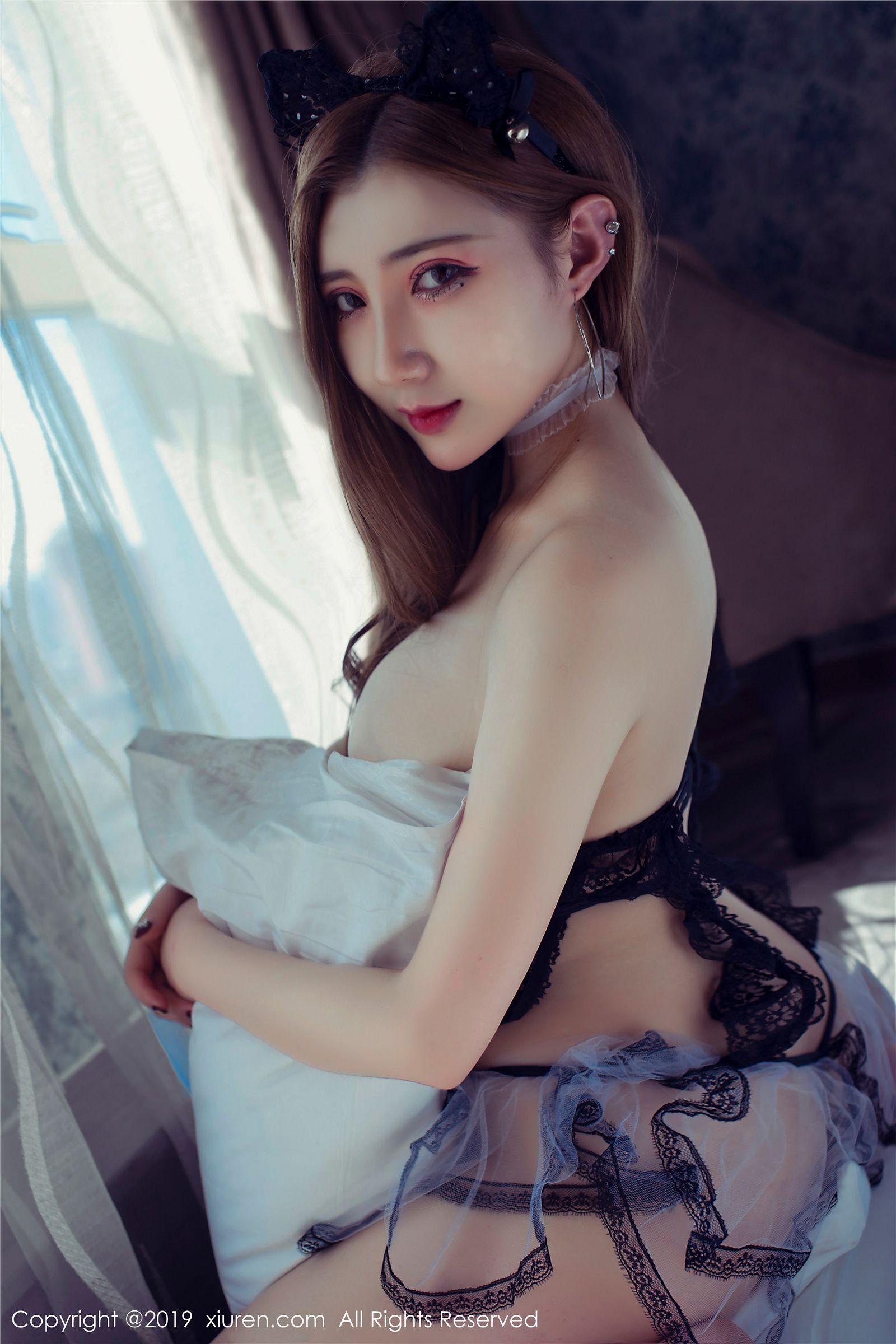 [XIUREN秀人网] 2019.09.23 NO.1692 浑_圆饱满御姐一枚 婉倩_p003