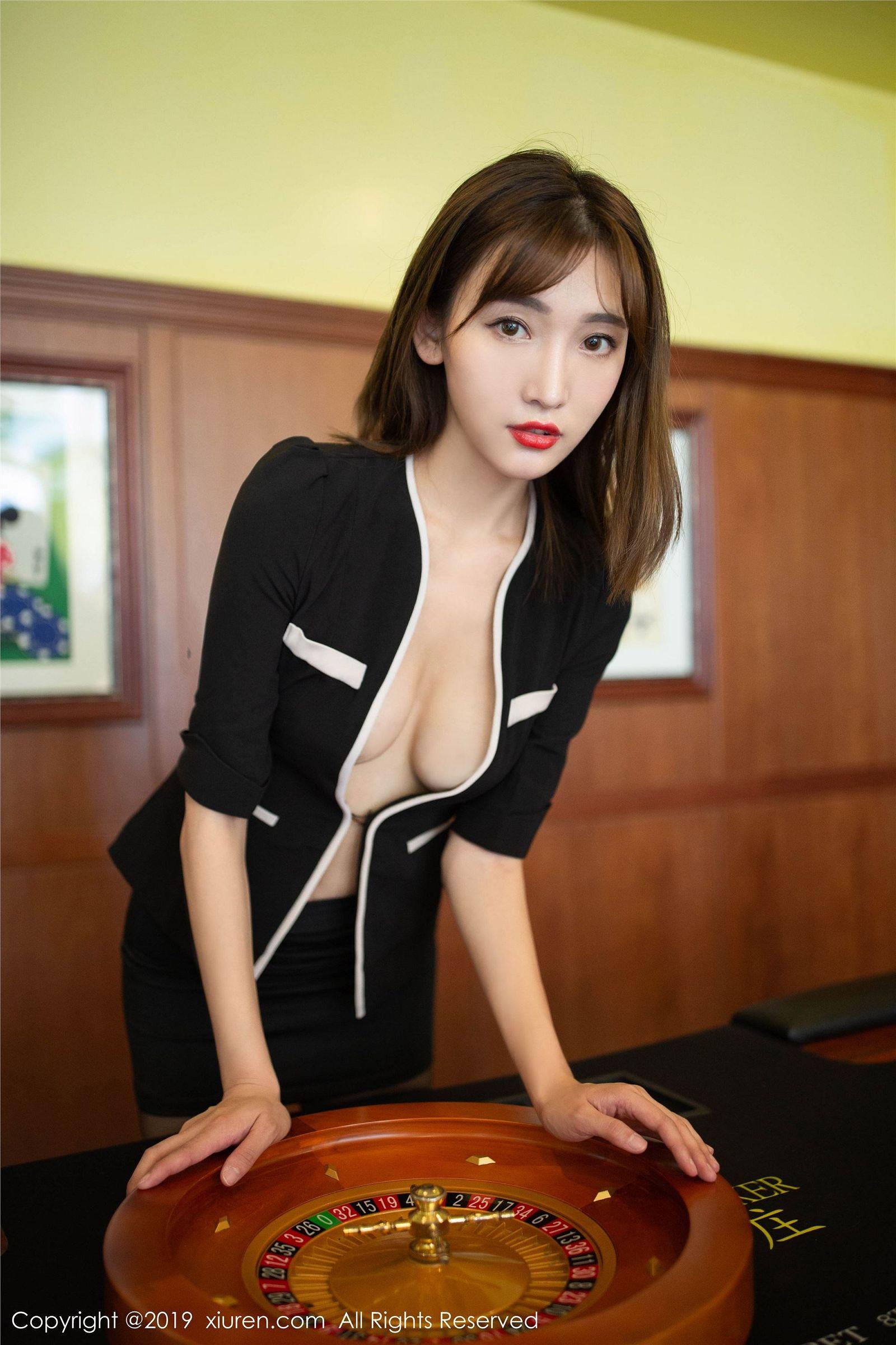 [XIUREN秀人网] 2019.11.26 NO.1807 陆萱萱_p047