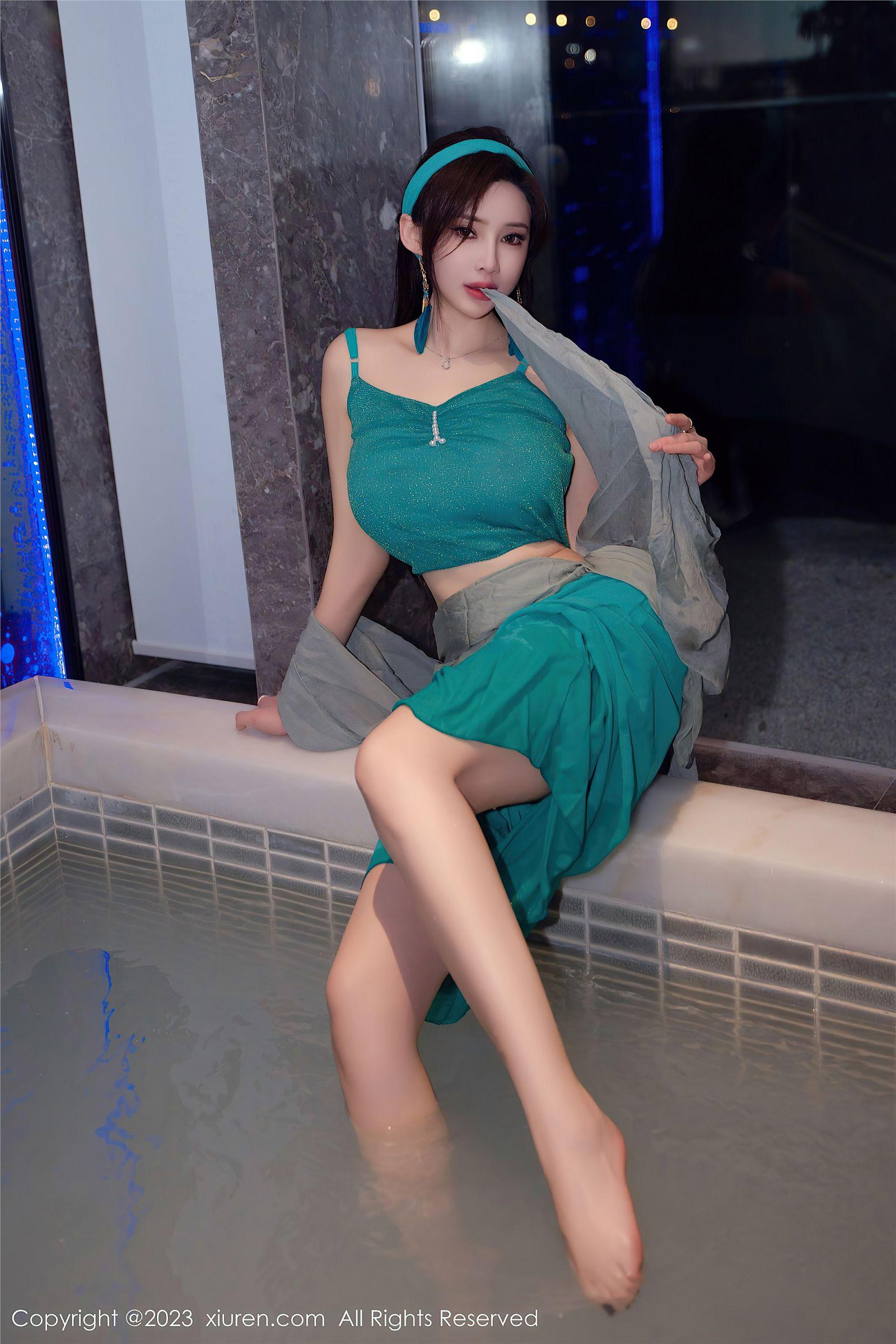 [XIUREN秀人网] 2023.12.29 NO.7886 Carol周妍希_p003