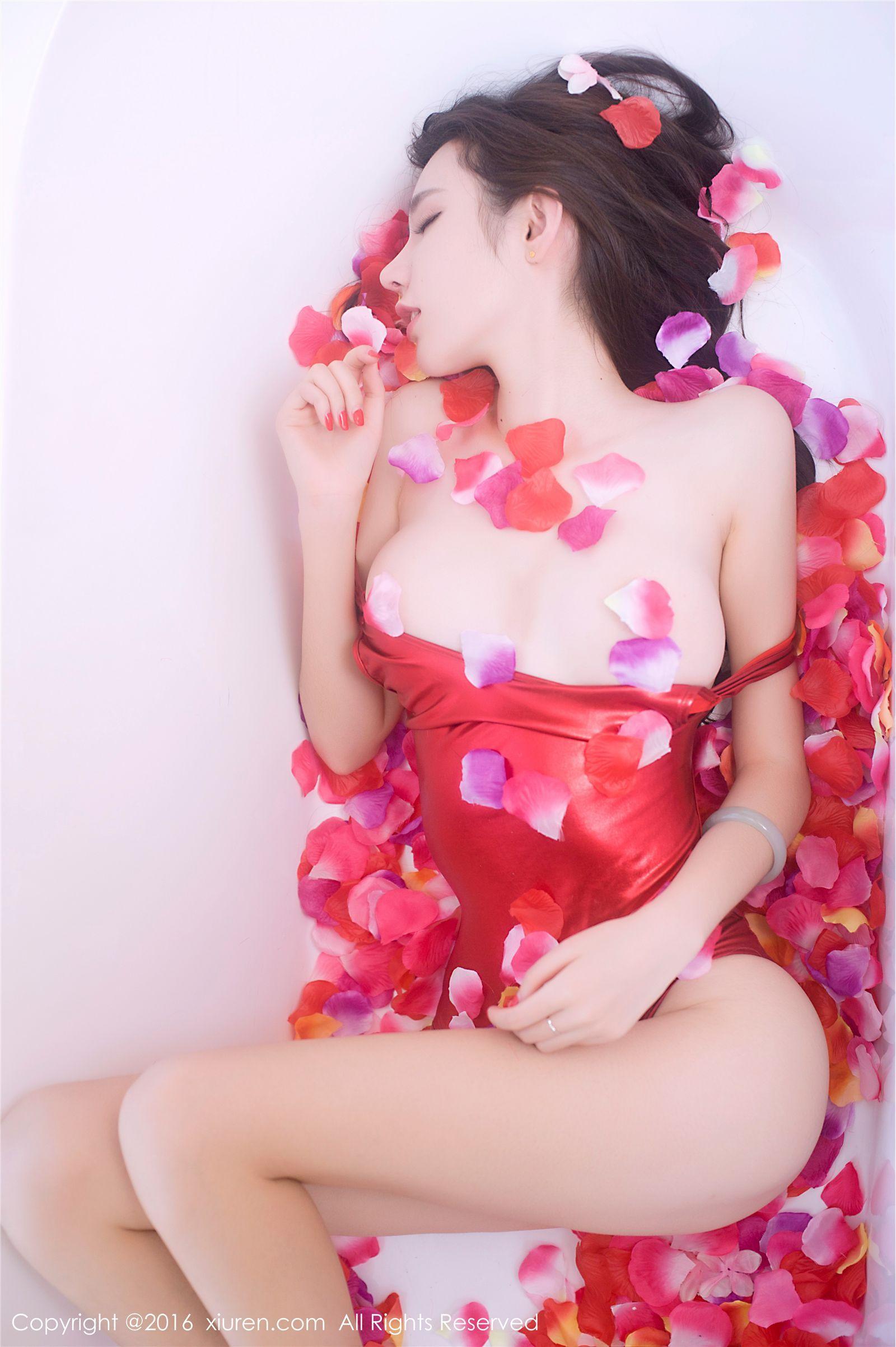 [秀人XIUREN] 2016.10.26 NO.625 萌琪琪Irene_p010