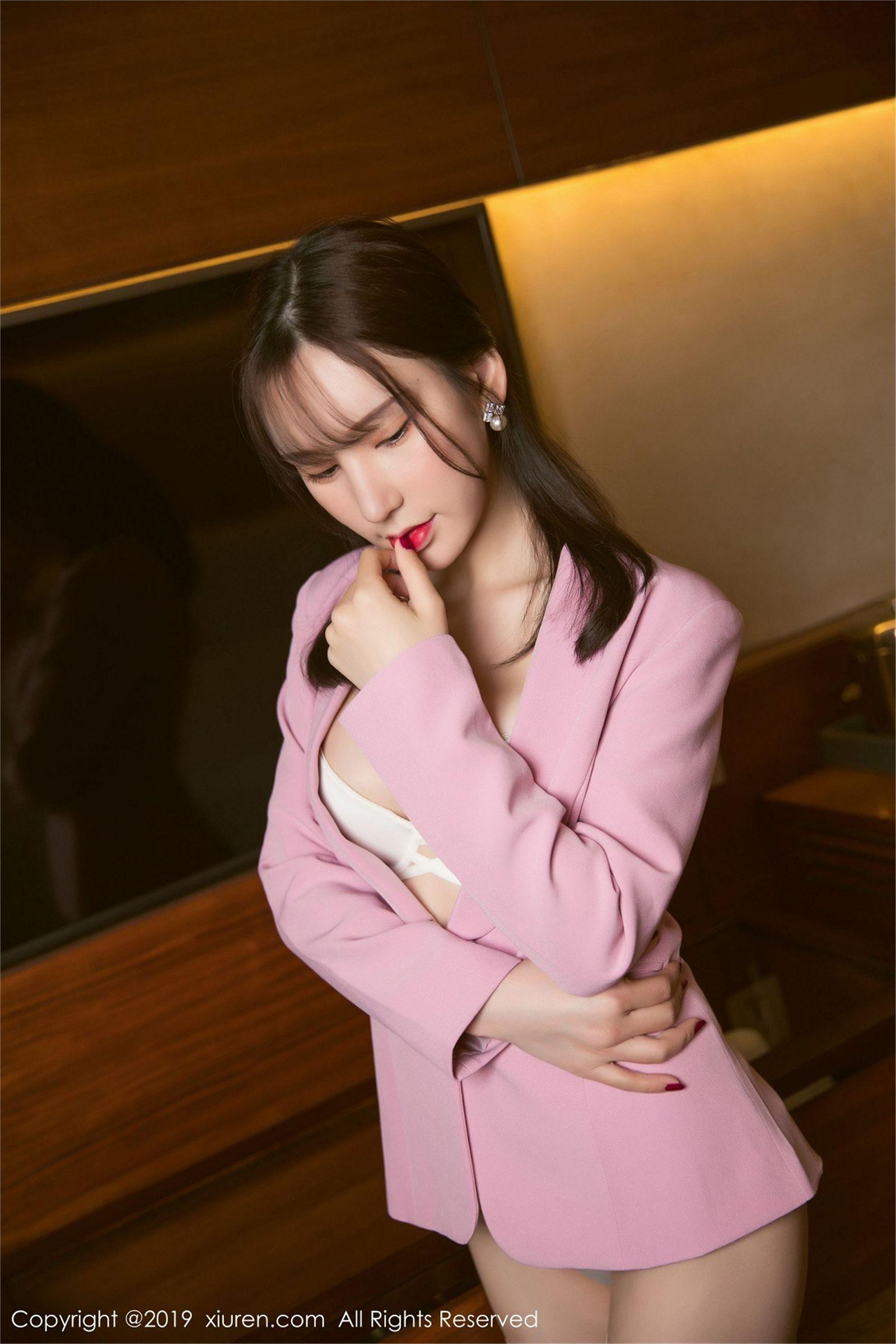 [XIUREN秀人网] 2019.04.10 NO.1391 周于希Sandy_p022