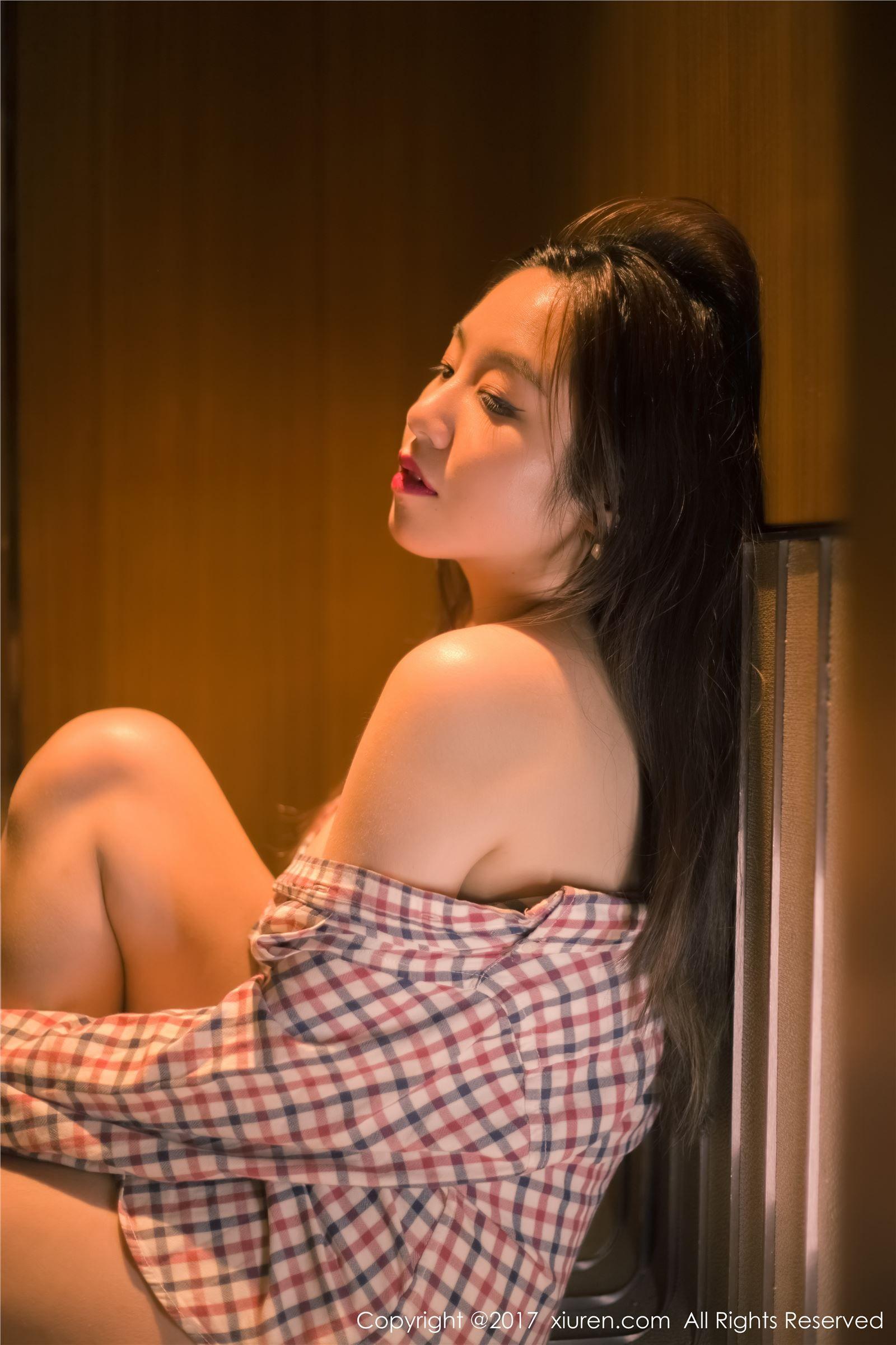 [秀人XIUREN] 2017.09.28 NO.823 吃白菜的vi菜菜_p046