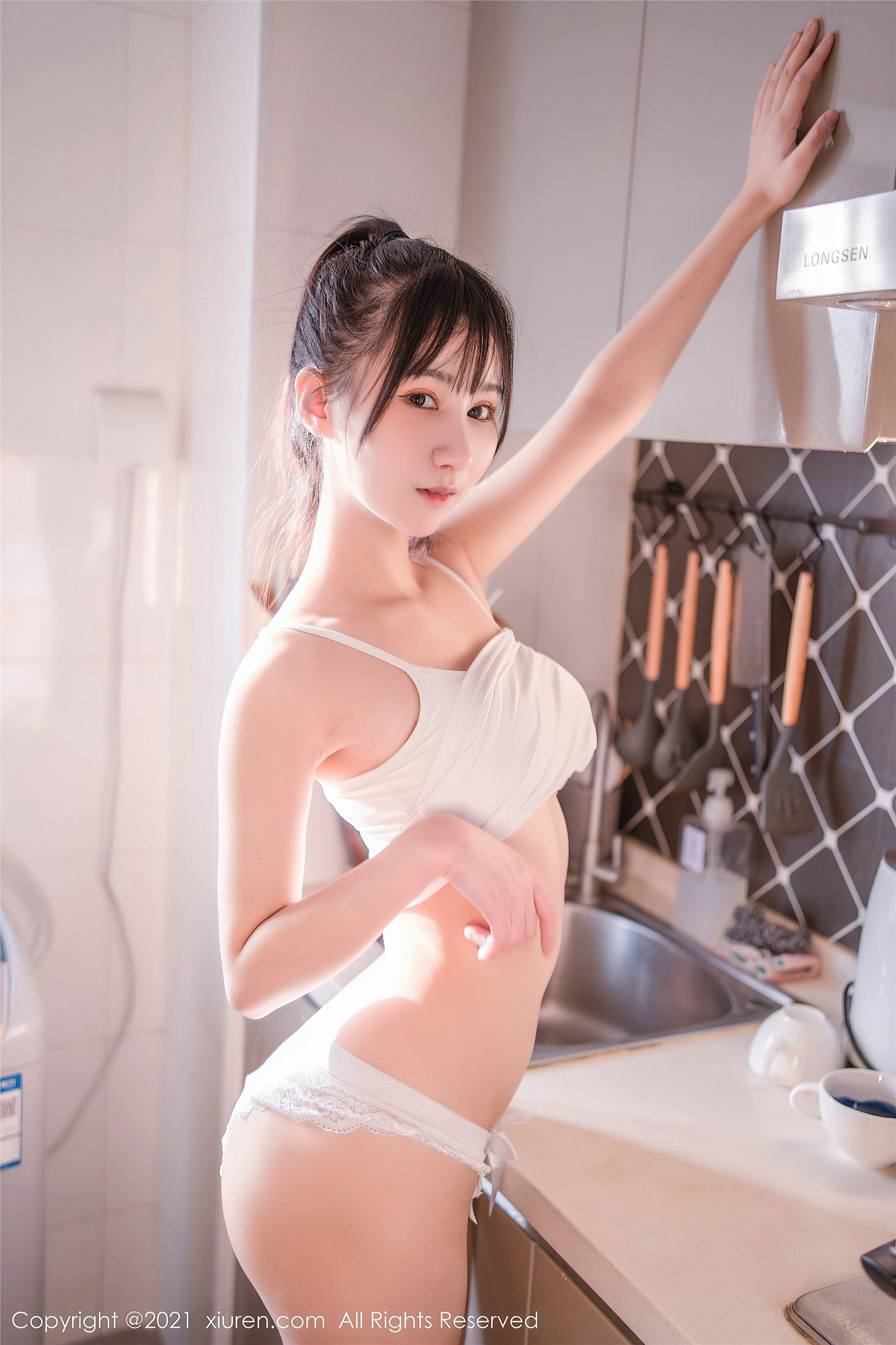 [XIUREN秀人网] 2021.07.26 NO.3711 小果冻儿_p041