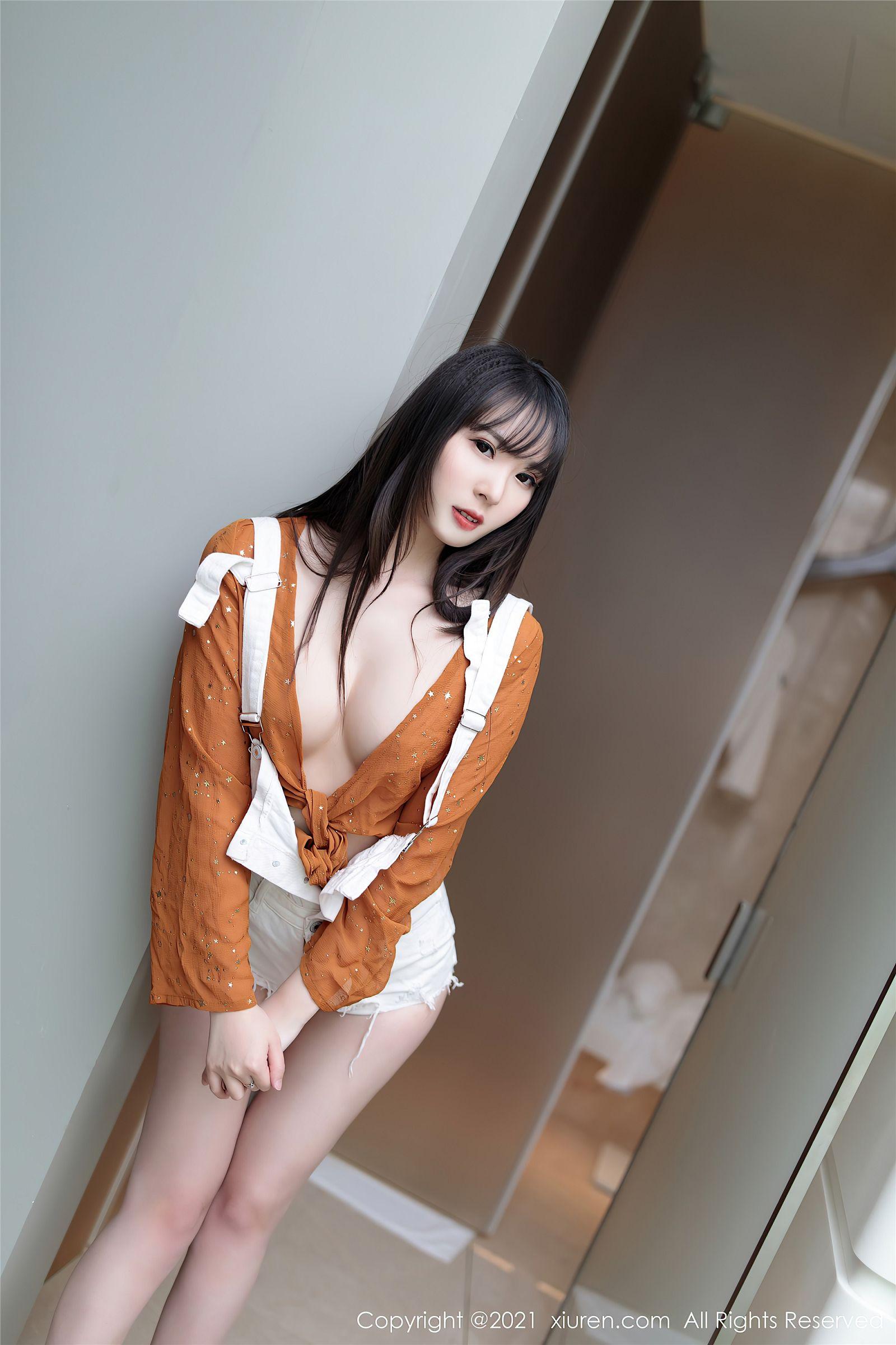 [XIUREN秀人网] 2021.09.29 NO.4015 小波多_p033