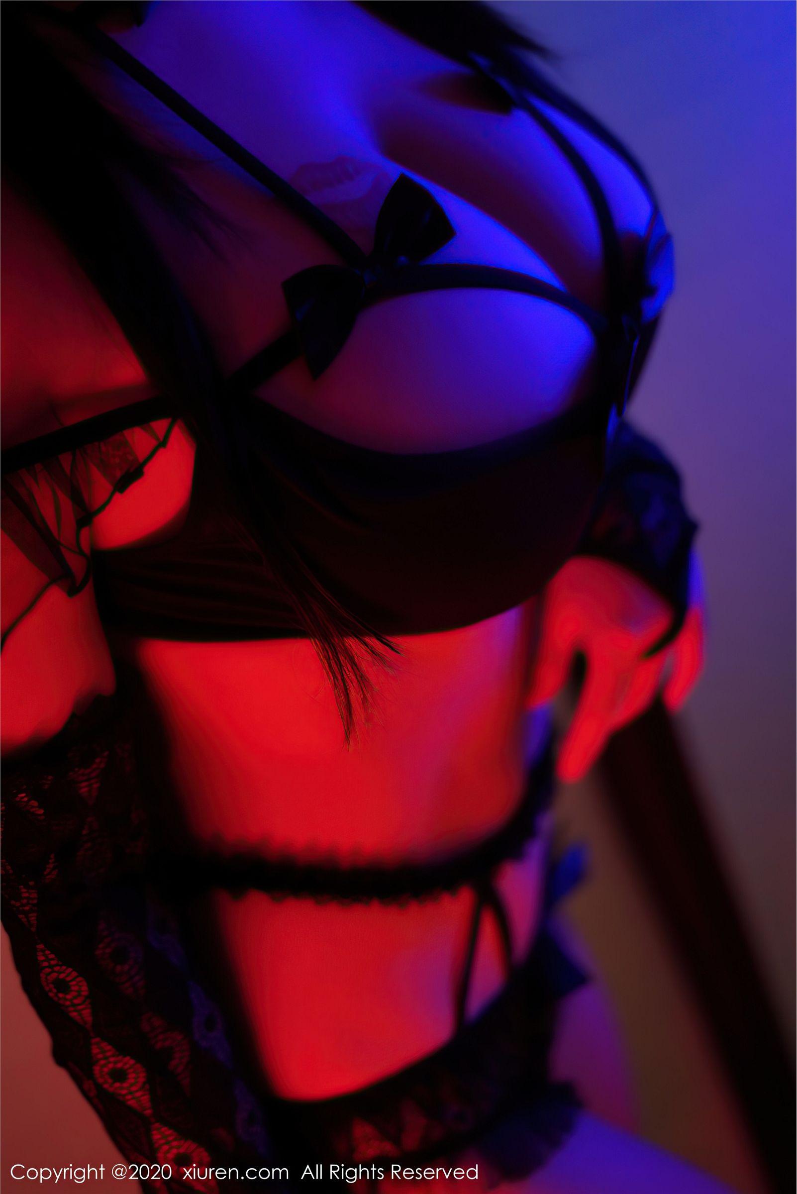 [XIUREN秀人网] 2020.09.24 NO.2598 美七Mia_p024