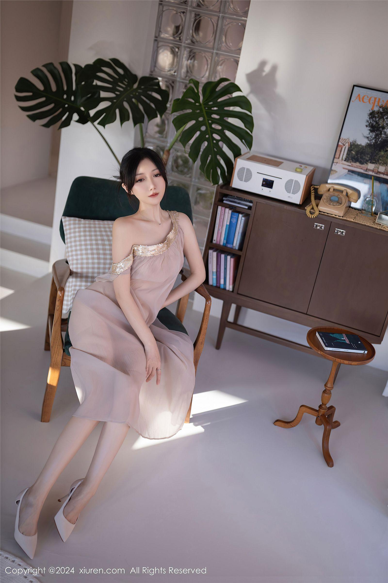 [XIUREN秀人网] 2024.11.22 NO.9492 鱼子酱Fish_p043