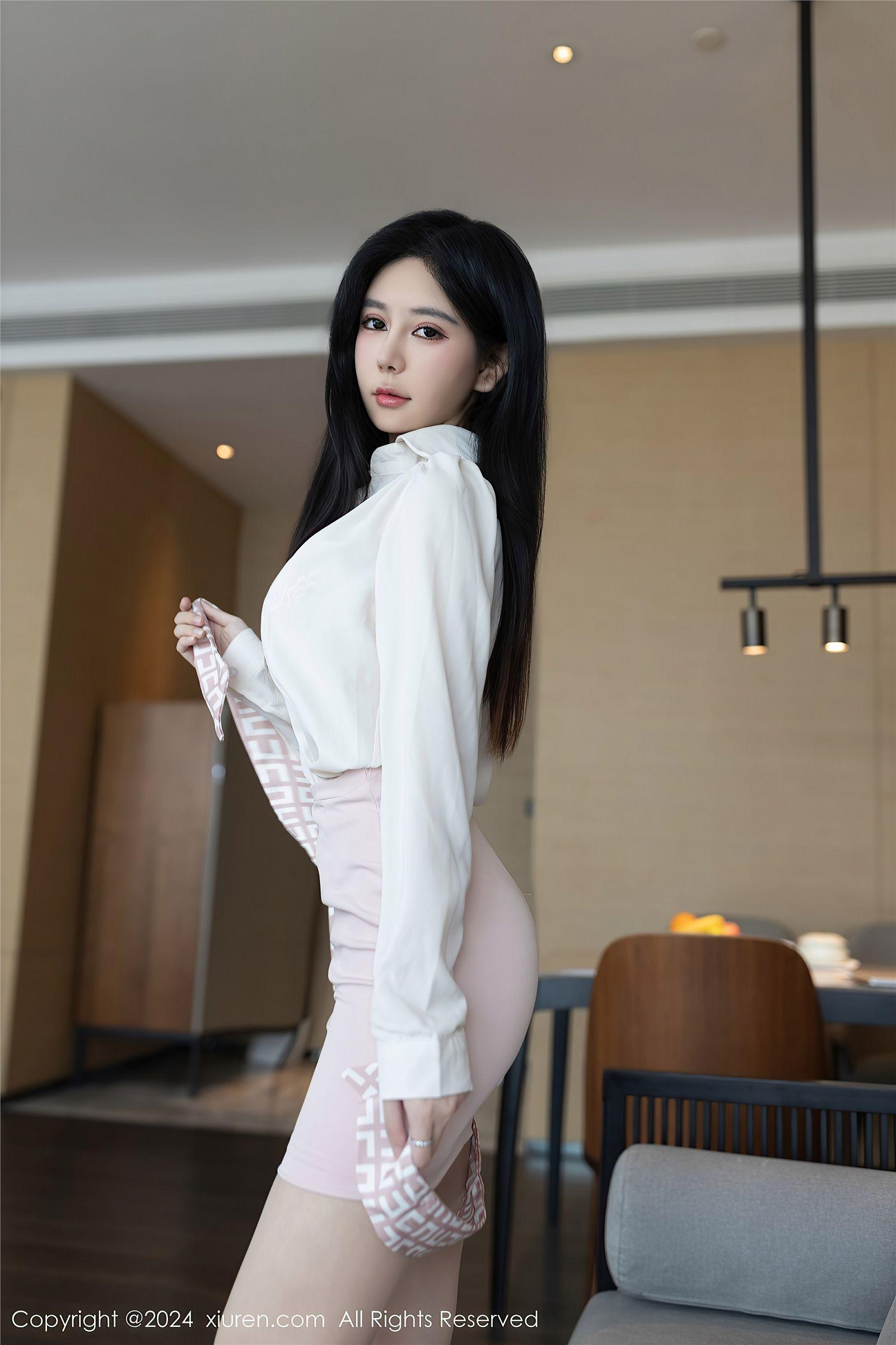 [XIUREN秀人网] 2024.01.05 NO.7922 幼幼_p045